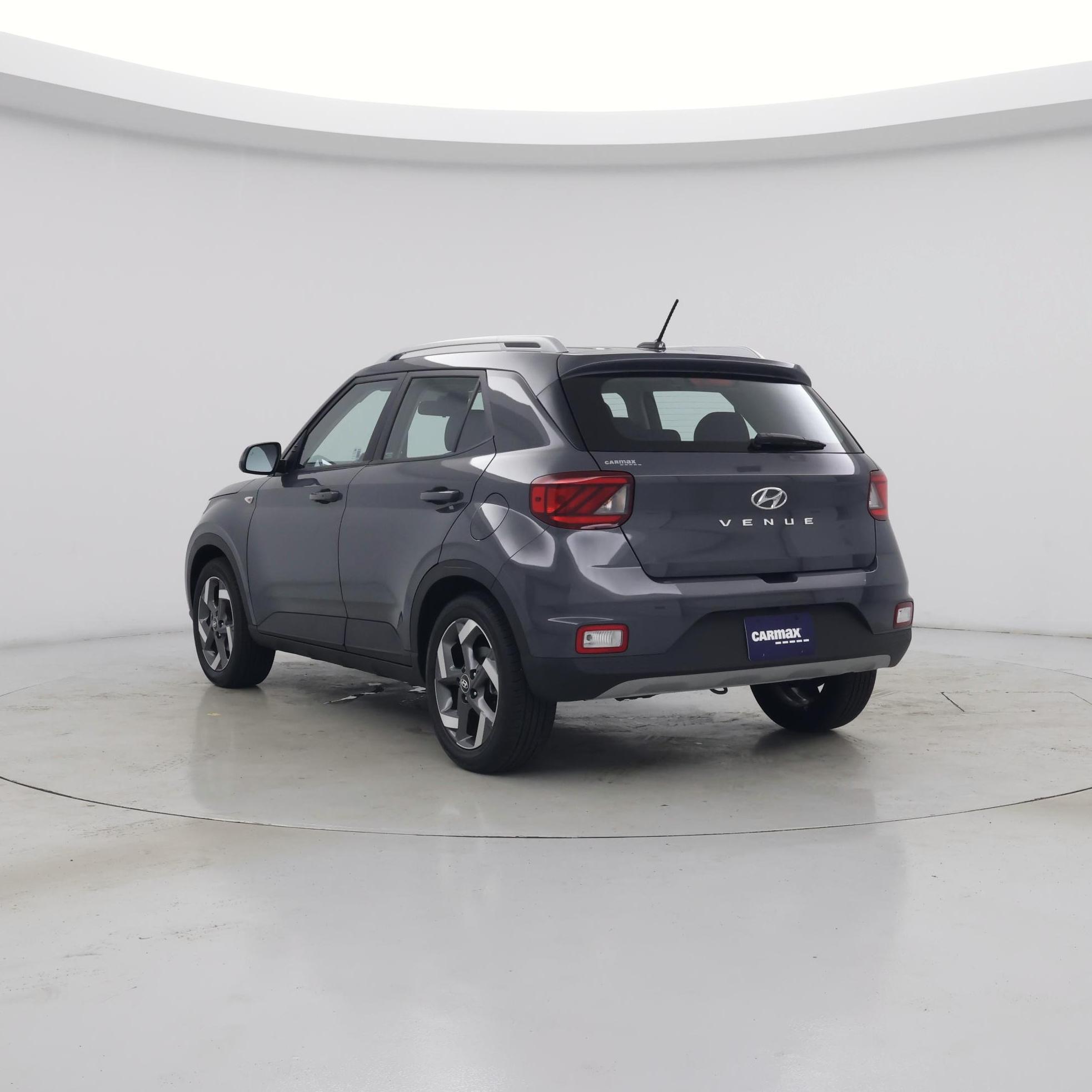 Thumbnail: 2025 Hyundai Venue - 2