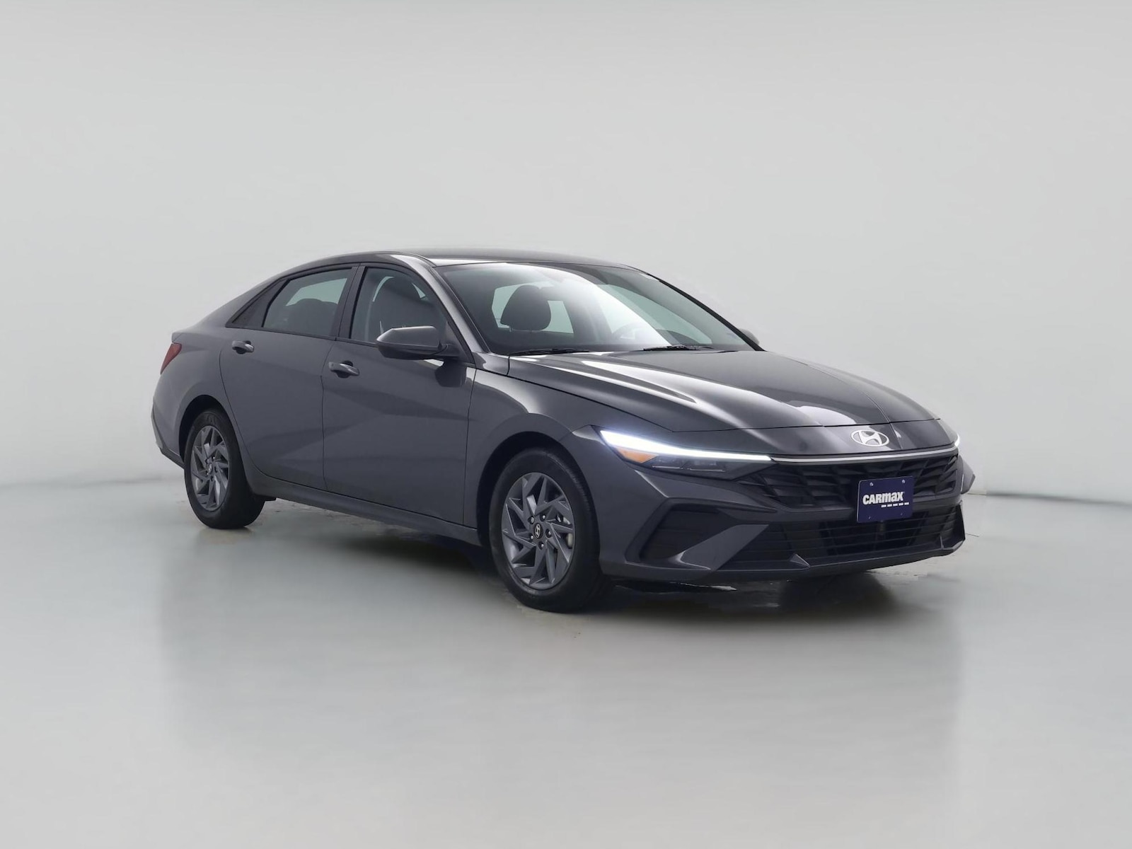 2025 Hyundai Elantra Hybrid