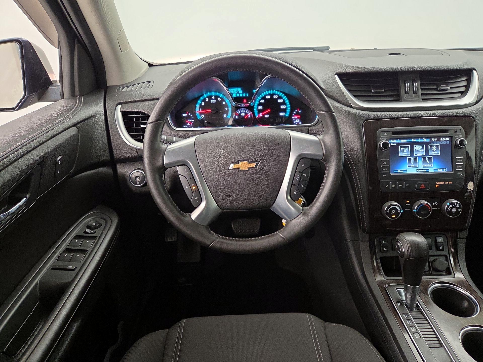 Thumbnail: 2016 Chevrolet Traverse - 10