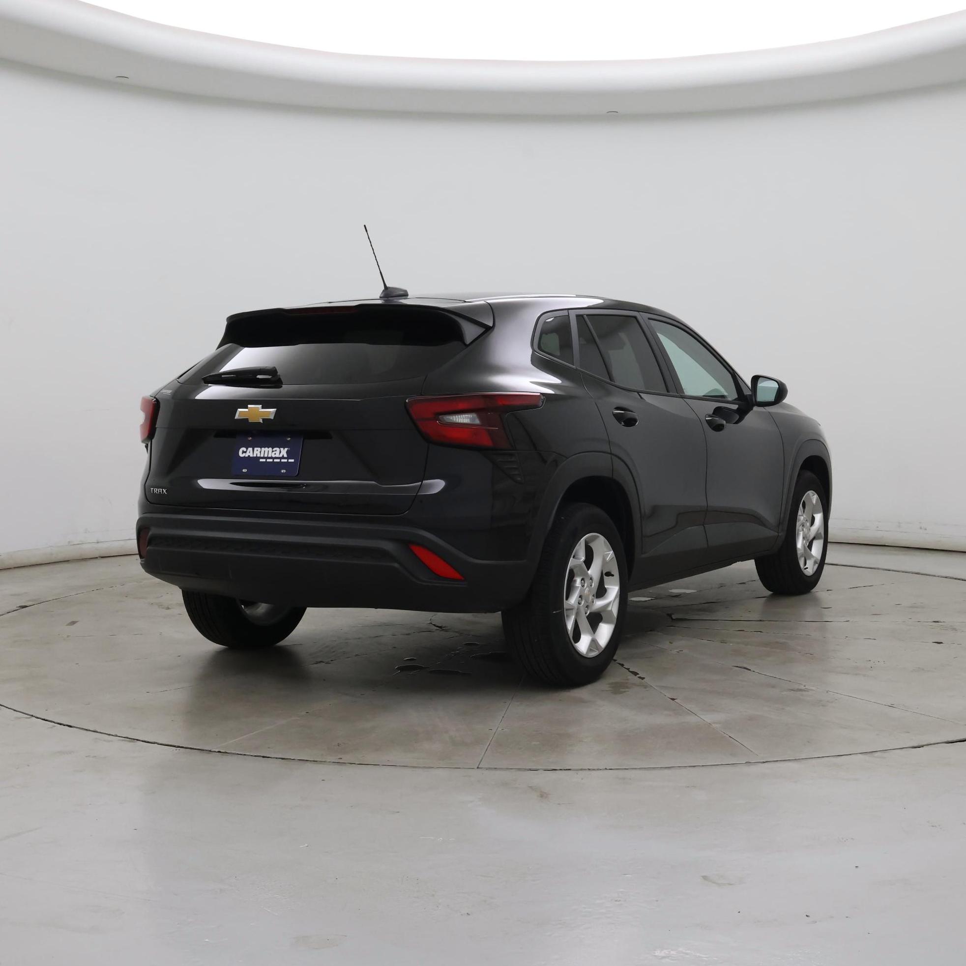 Thumbnail: 2025 Chevrolet Trax - 8