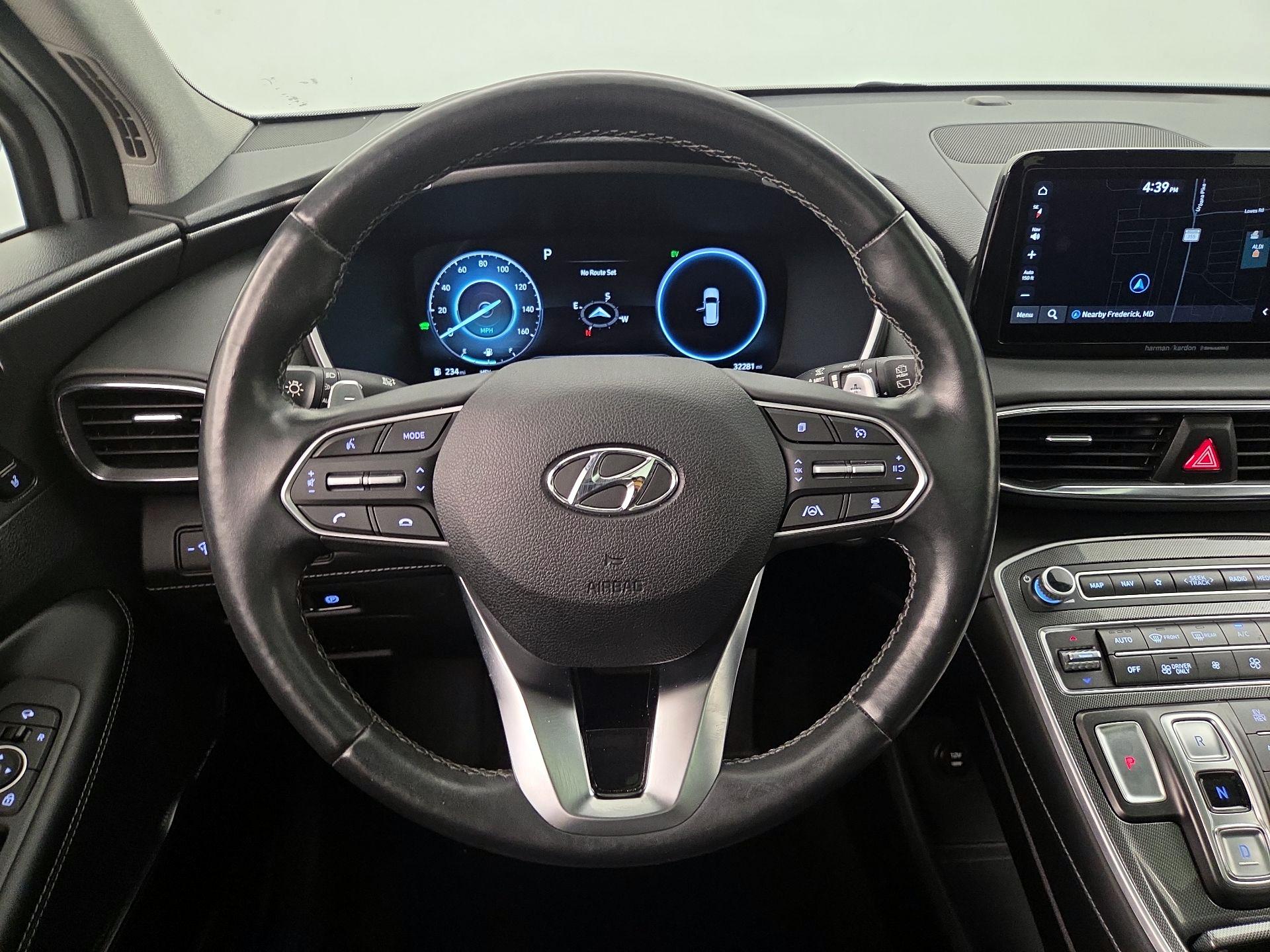 Thumbnail: 2023 Hyundai Santa Fe - 10
