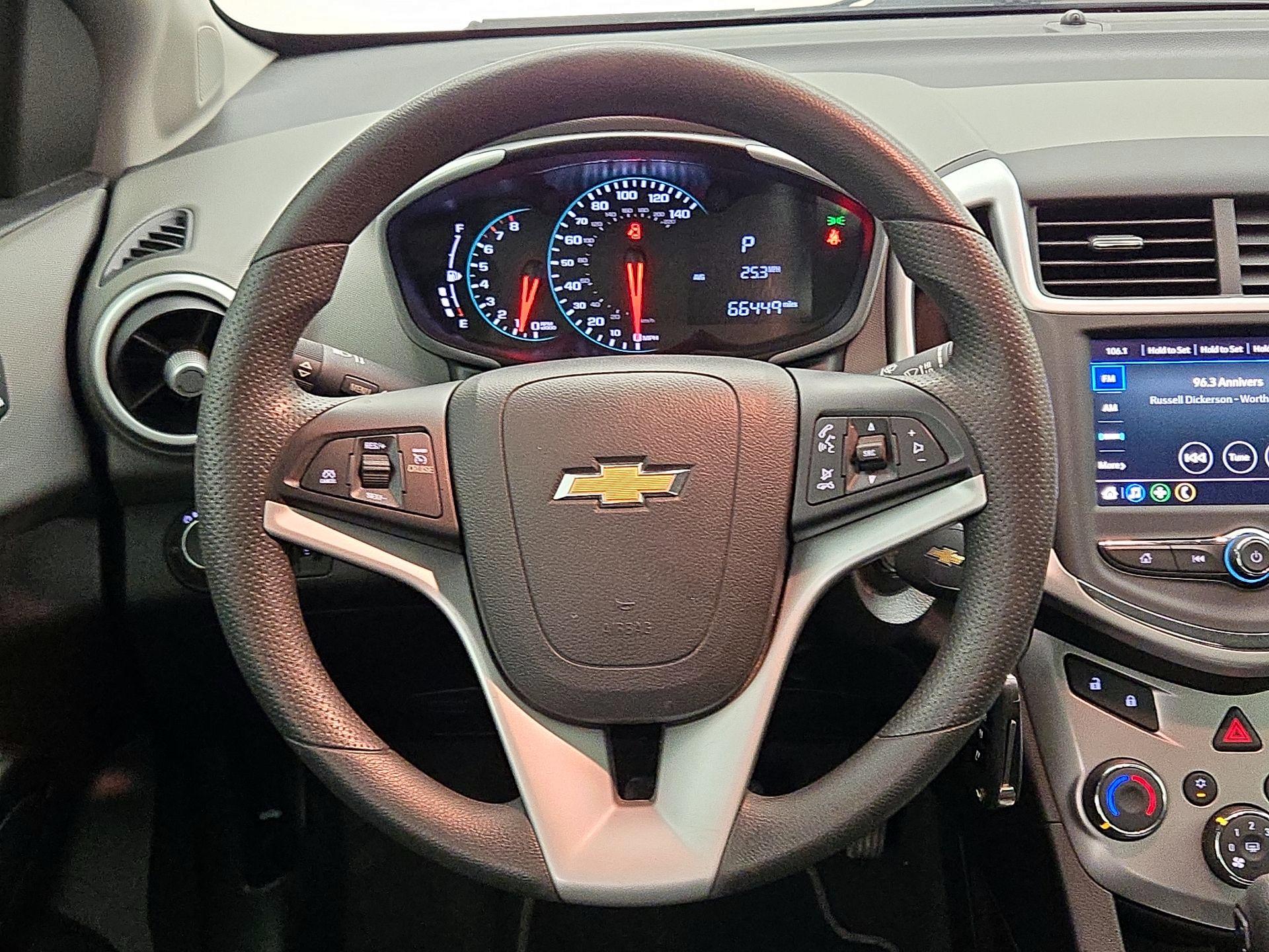 Thumbnail: 2020 Chevrolet Sonic - 10