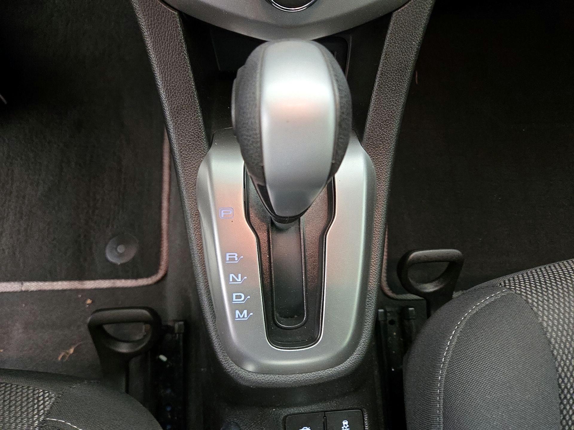 Thumbnail: 2020 Chevrolet Sonic - 17