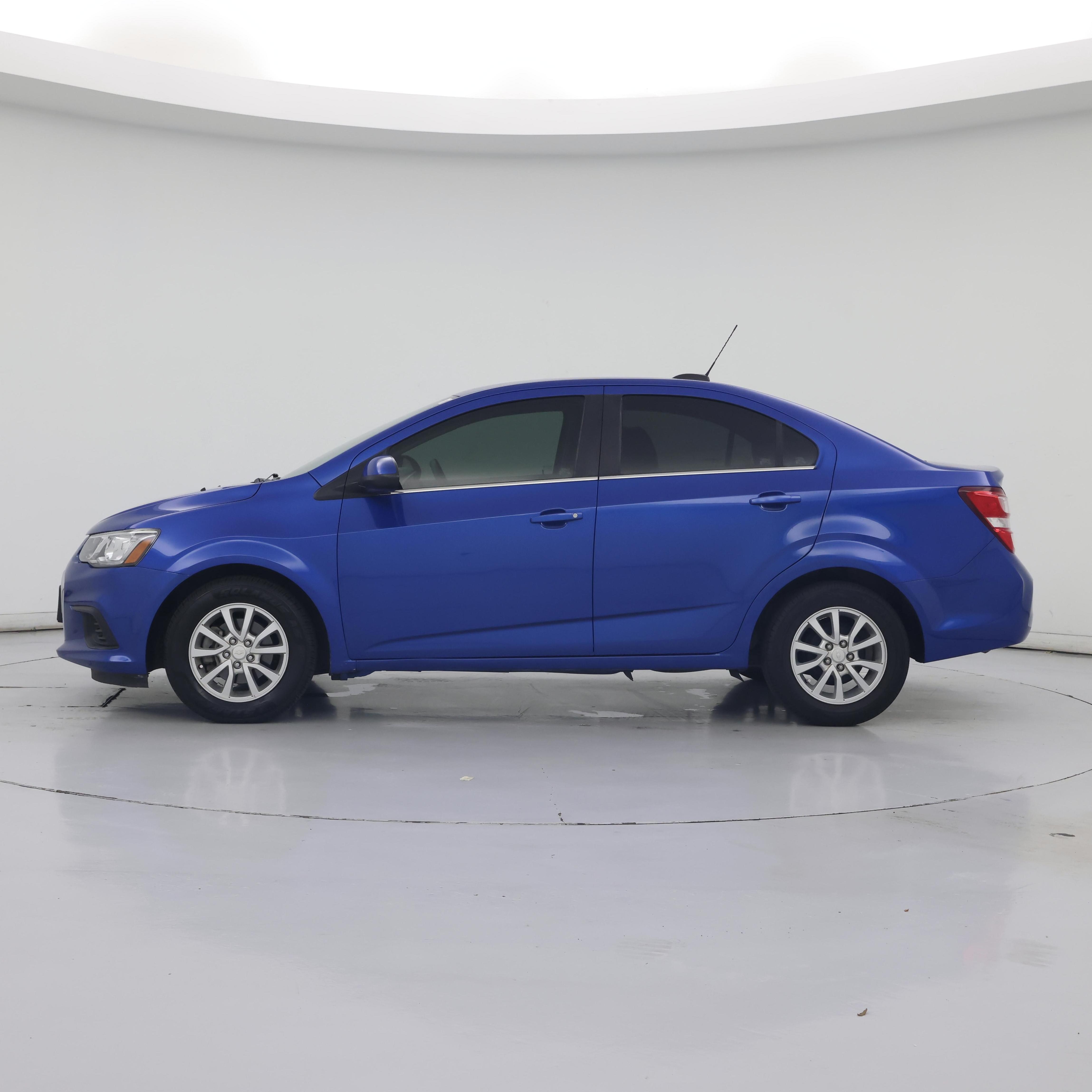 Thumbnail: 2020 Chevrolet Sonic - 3