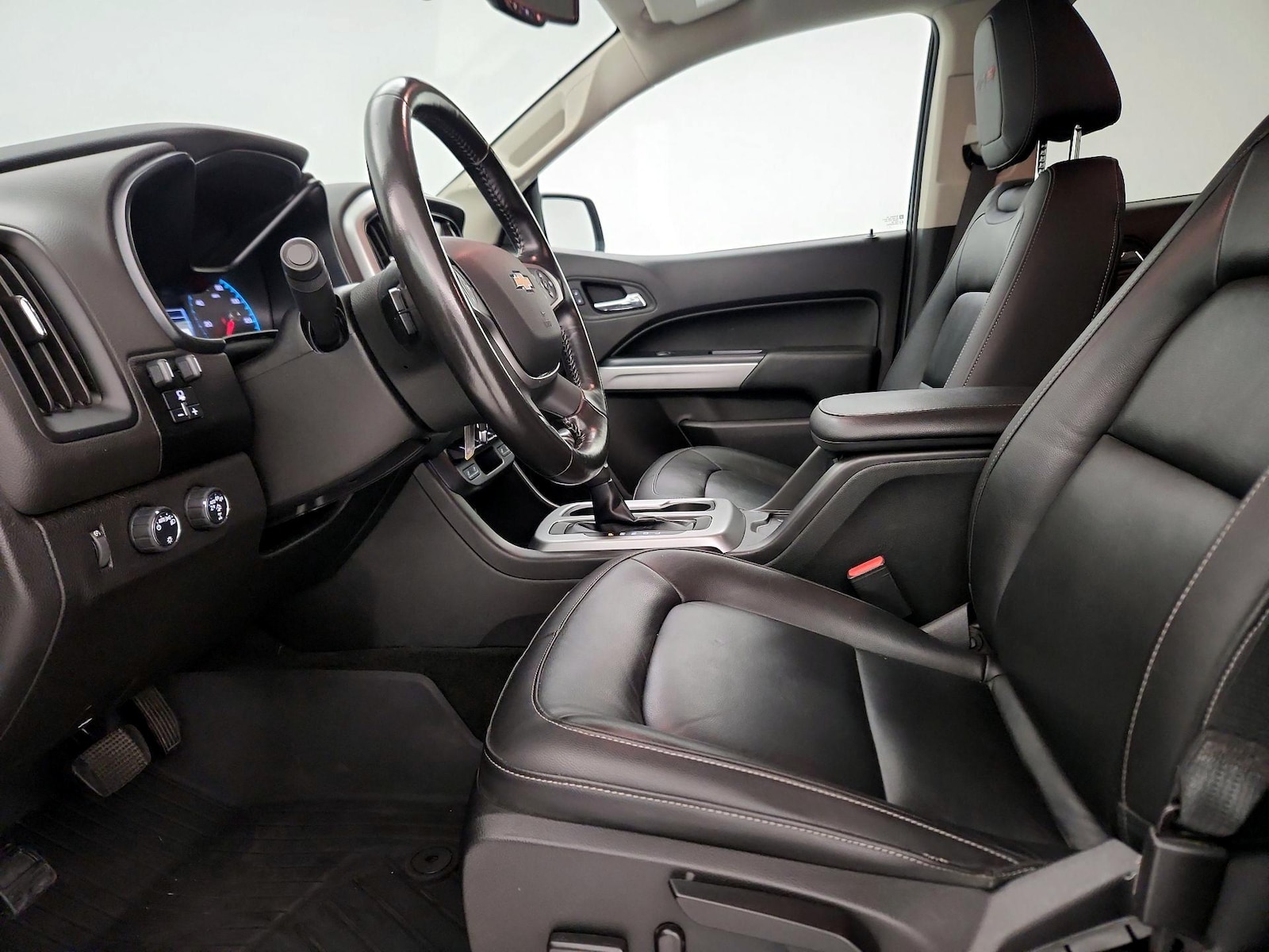 2018 Chevrolet Colorado ZR2 - Photo 12