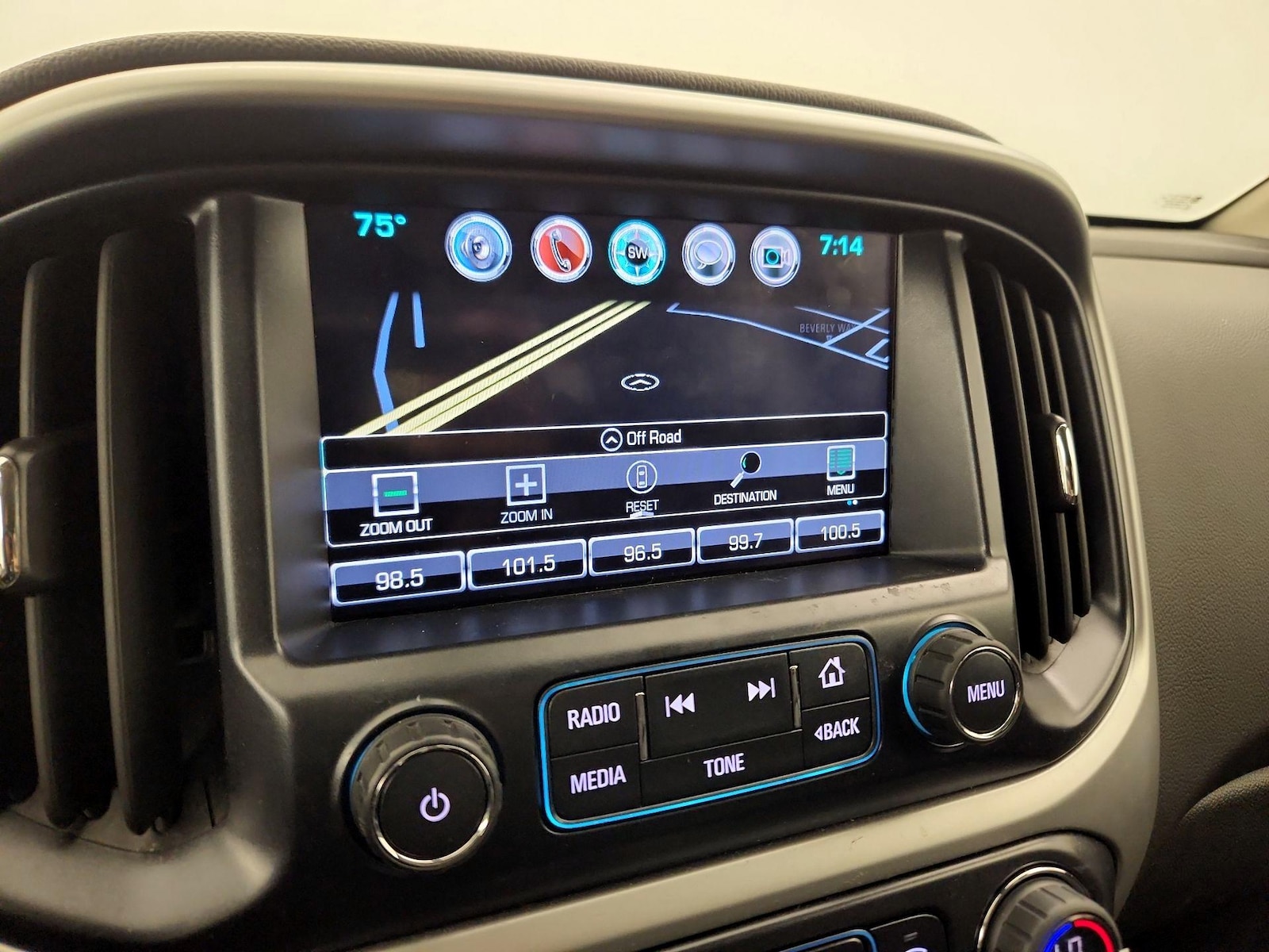 2018 Chevrolet Colorado ZR2 - Photo 15