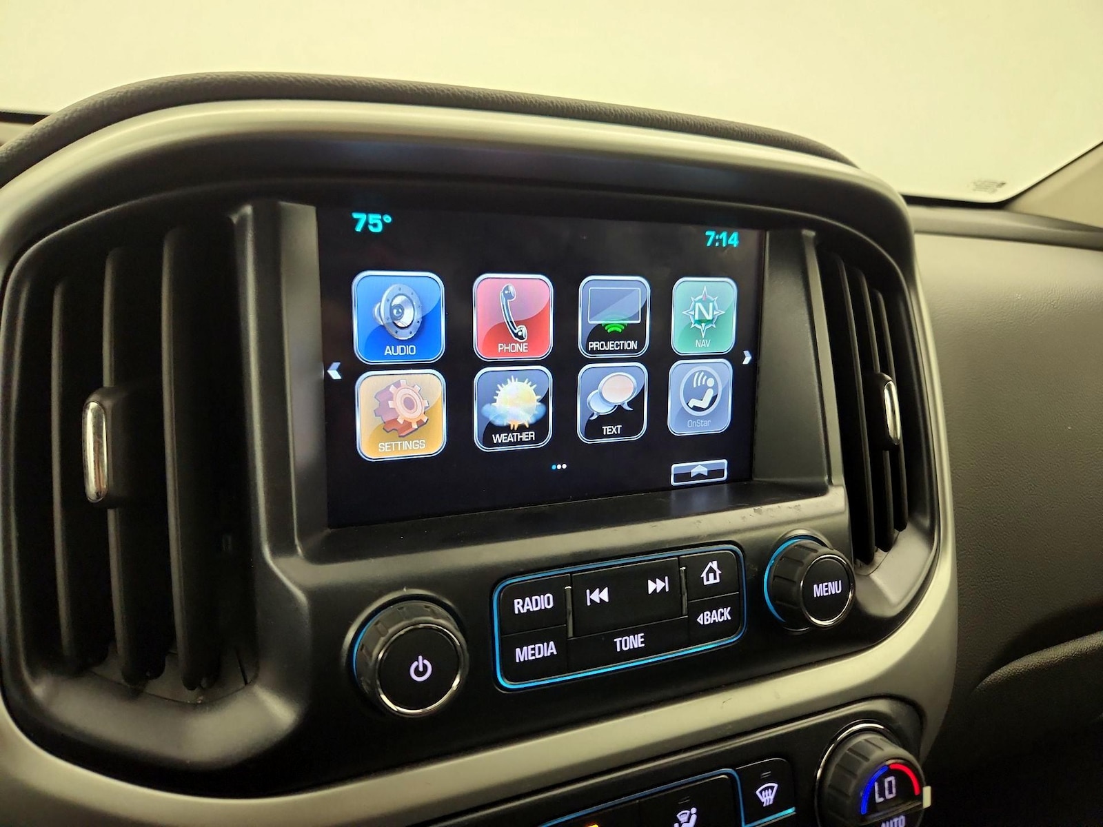 2018 Chevrolet Colorado ZR2 - Photo 17