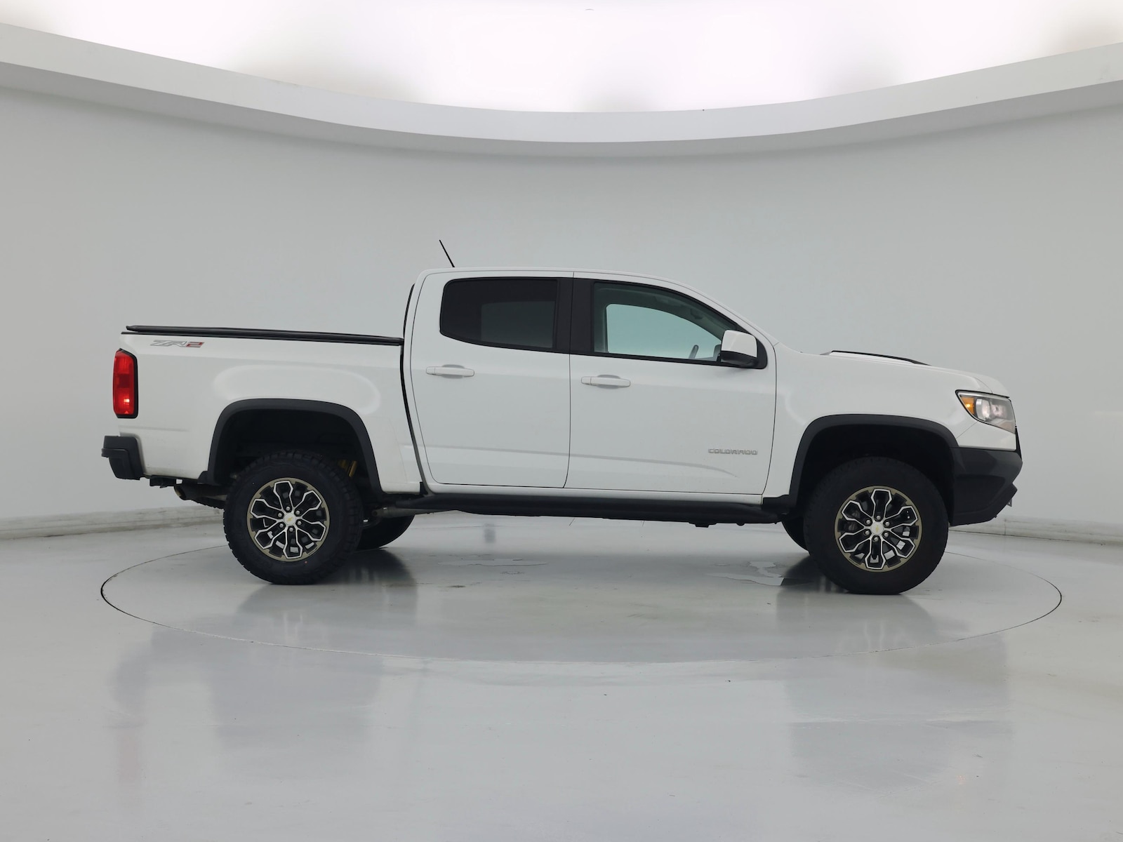 2018 Chevrolet Colorado ZR2 - Photo 8