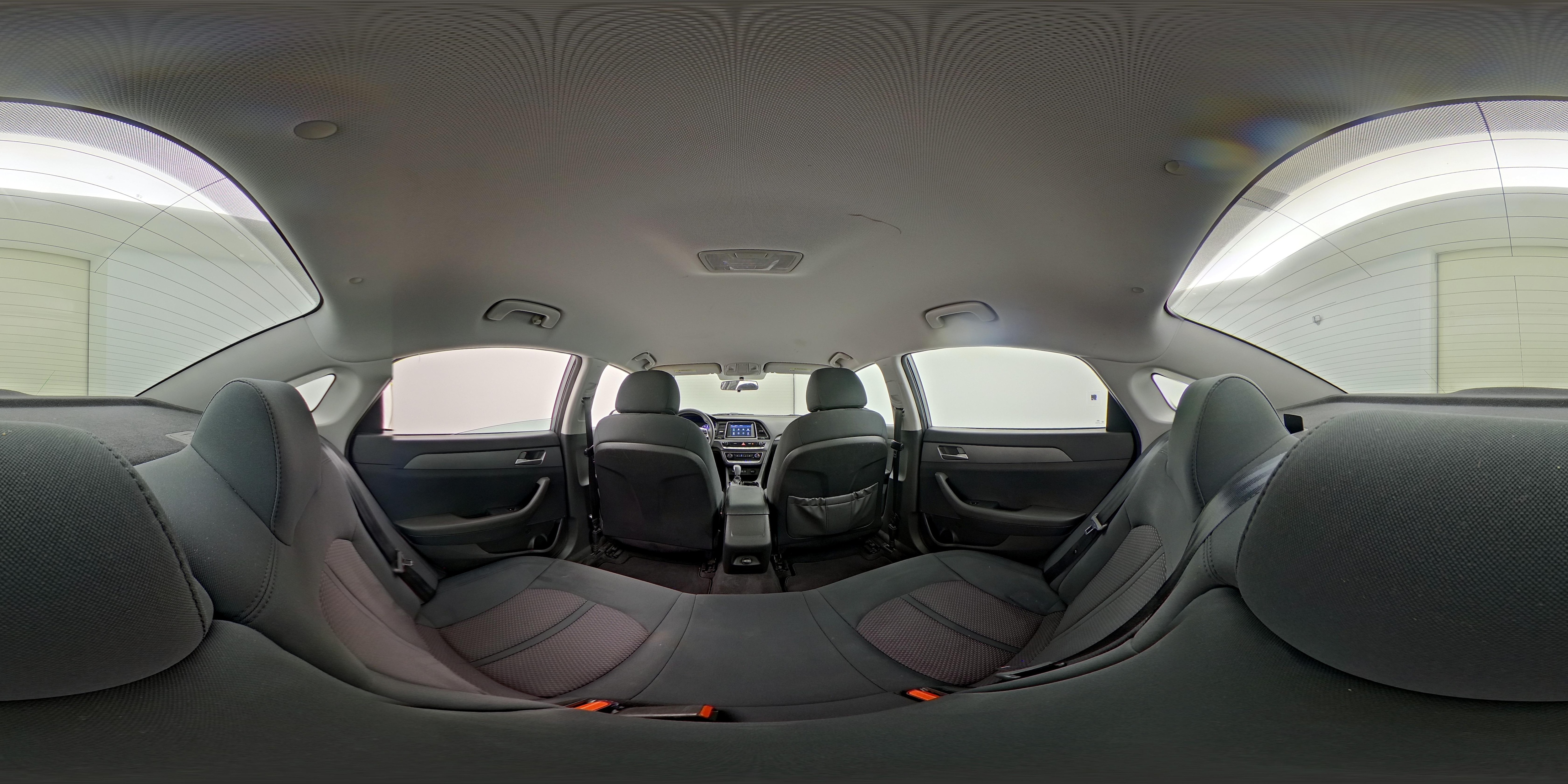 2018 Hyundai Sonata SE - Photo 25