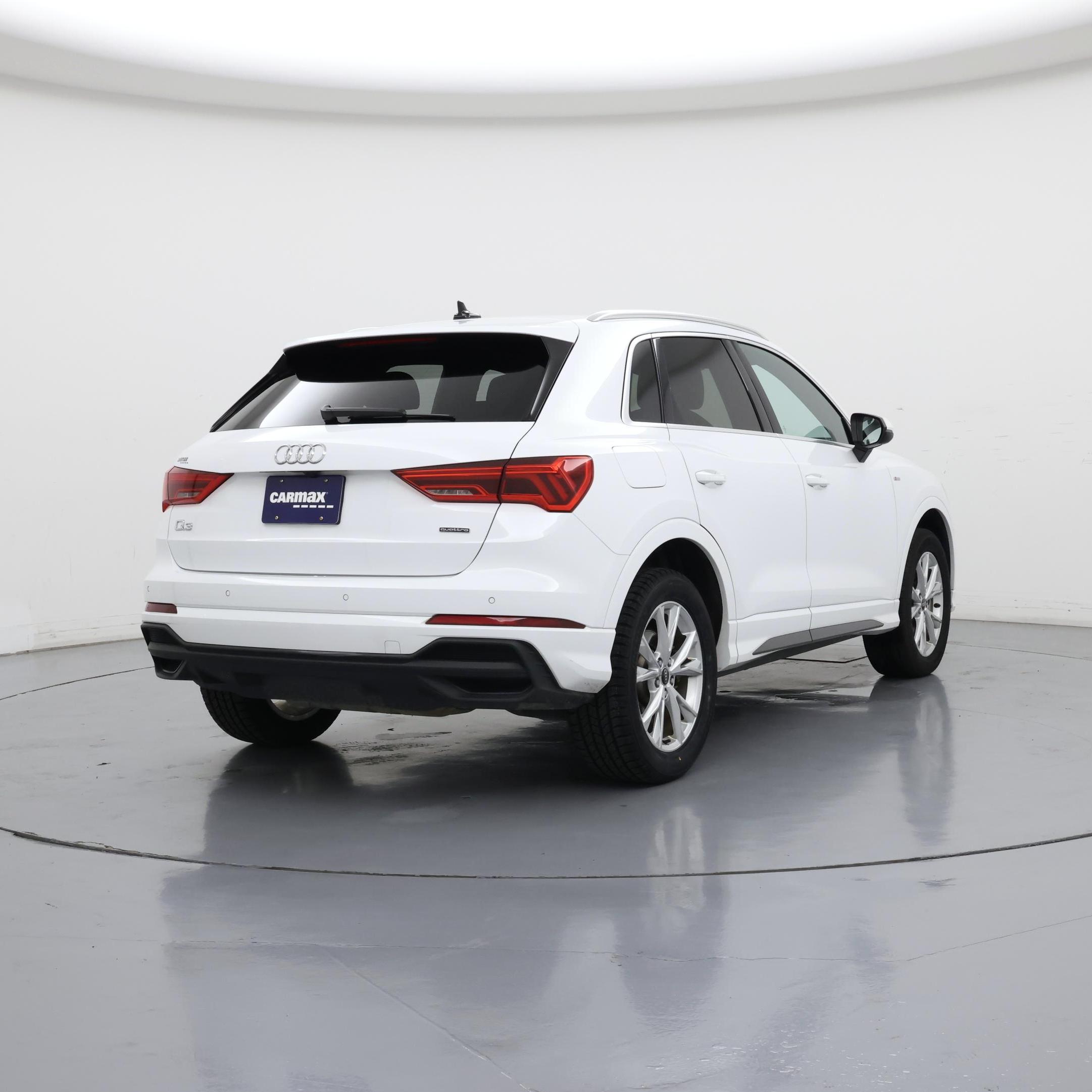Thumbnail: 2025 Audi Q3 - 8