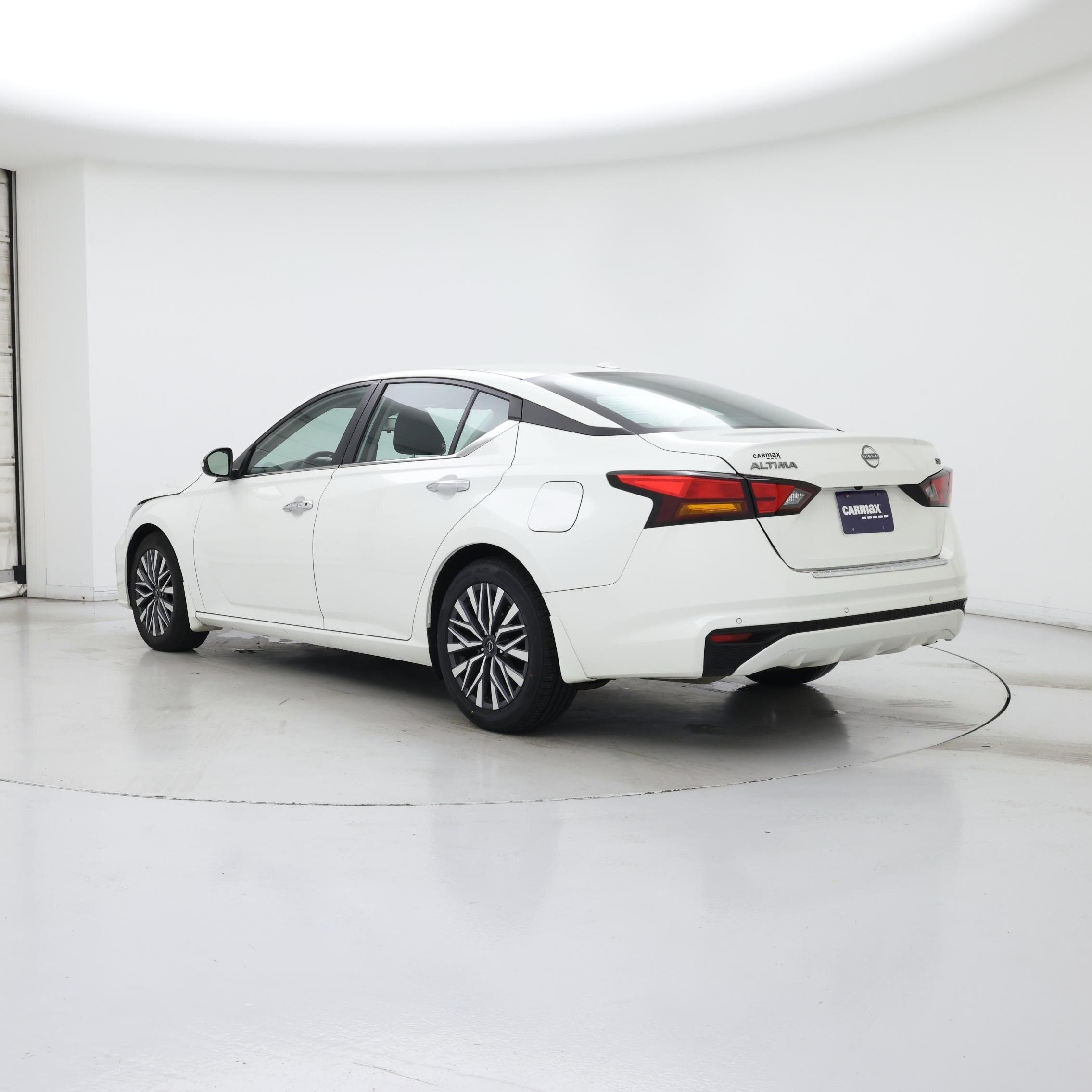 Thumbnail: 2023 Nissan Altima - 2
