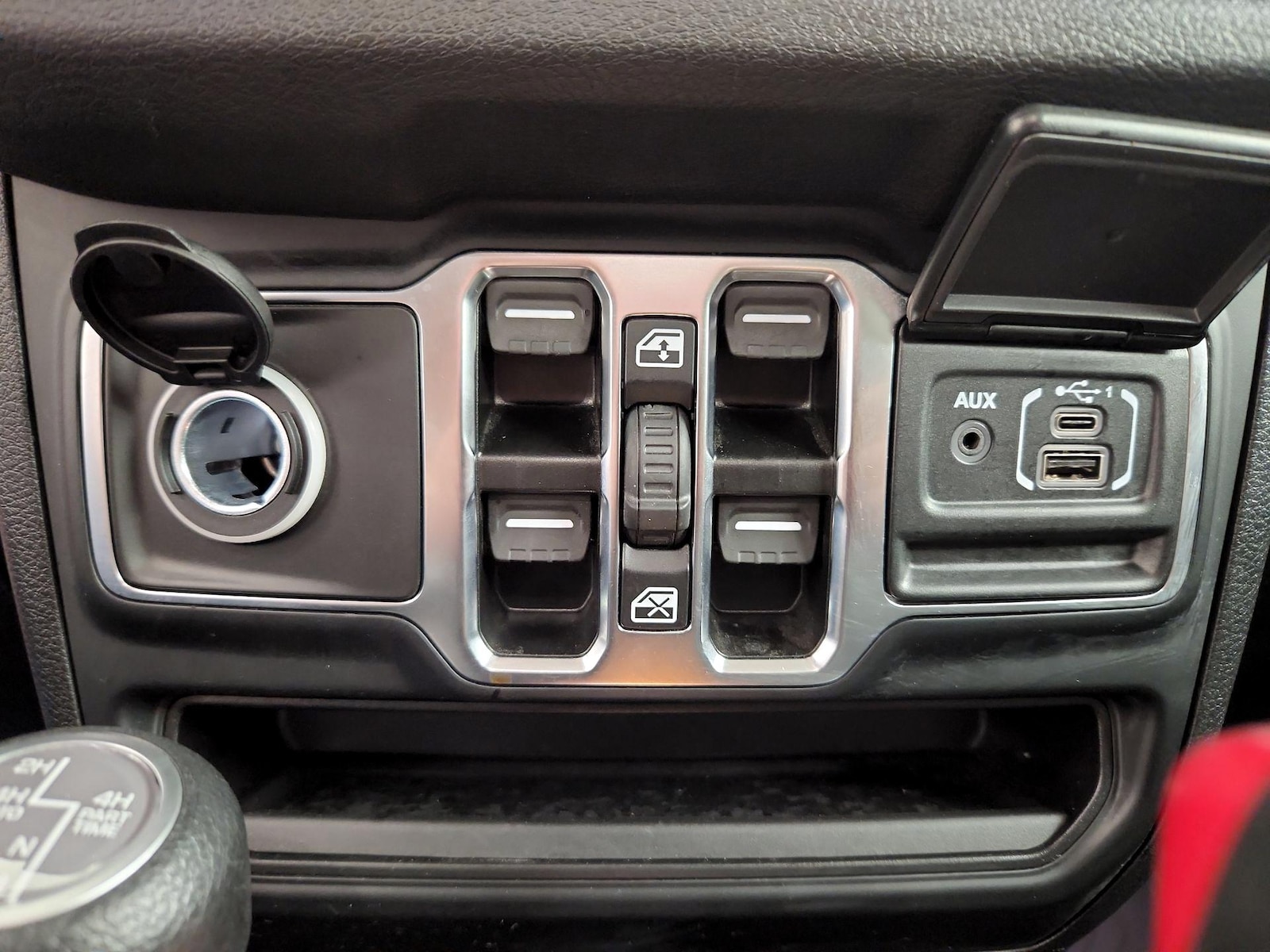 2024 Jeep Wrangler 4xe Sports S 4XE - Photo 19
