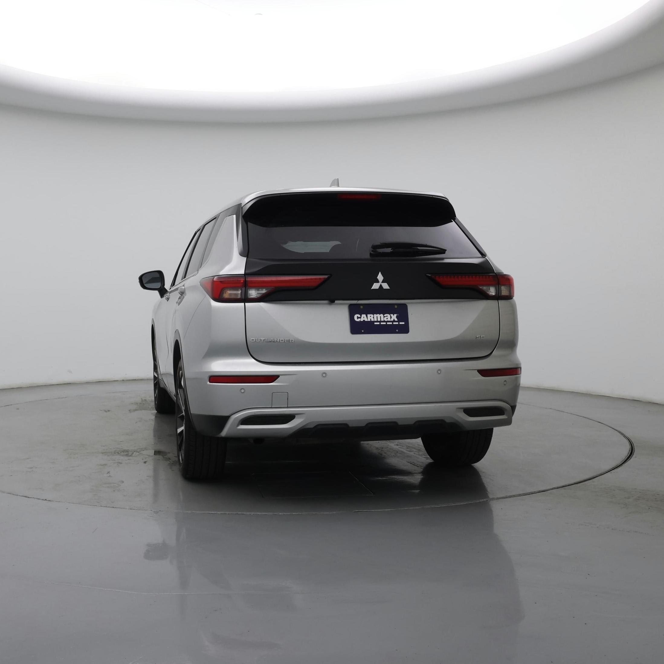 Thumbnail: 2024 Mitsubishi Outlander - 6