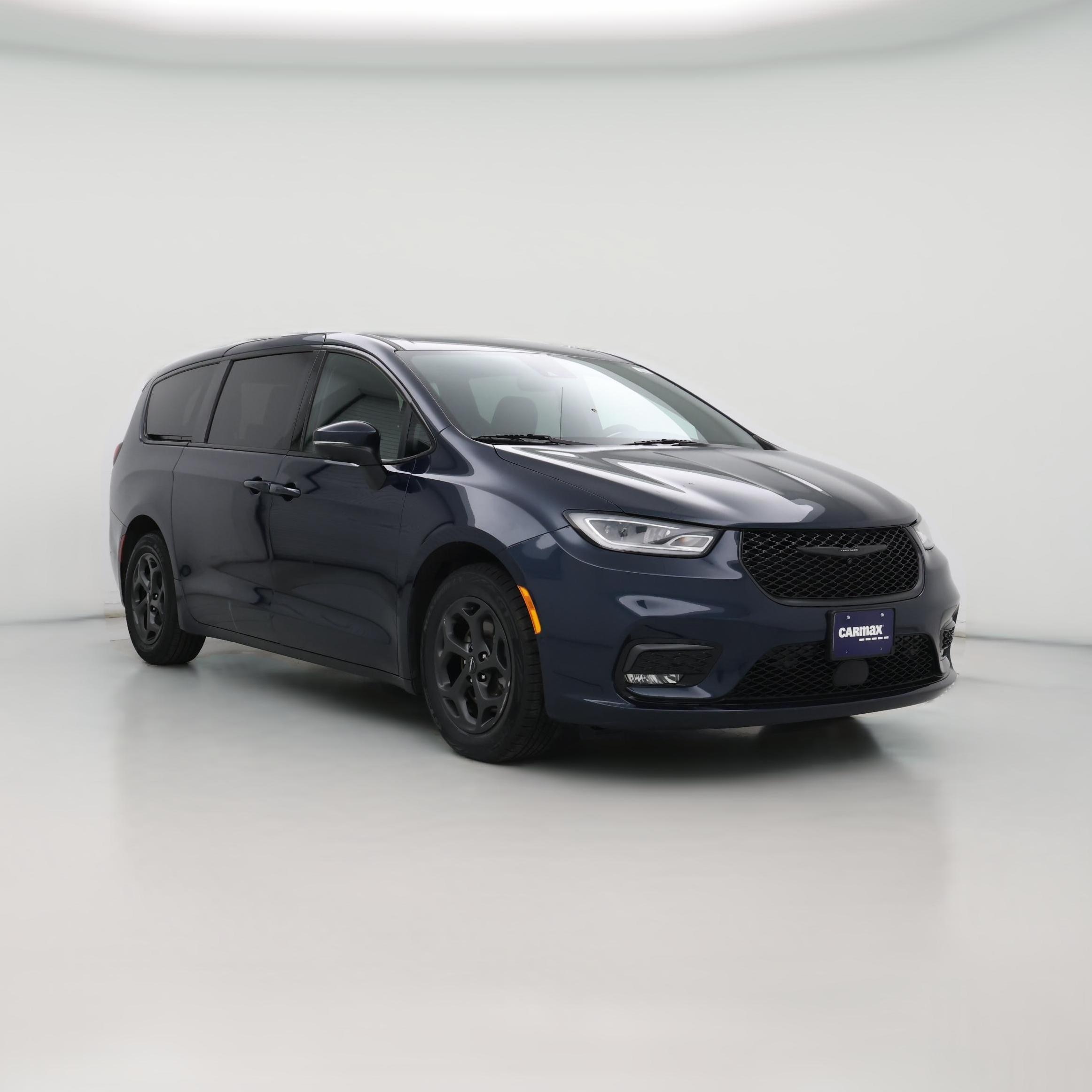 Thumbnail: 2023 Chrysler Pacifica - 1