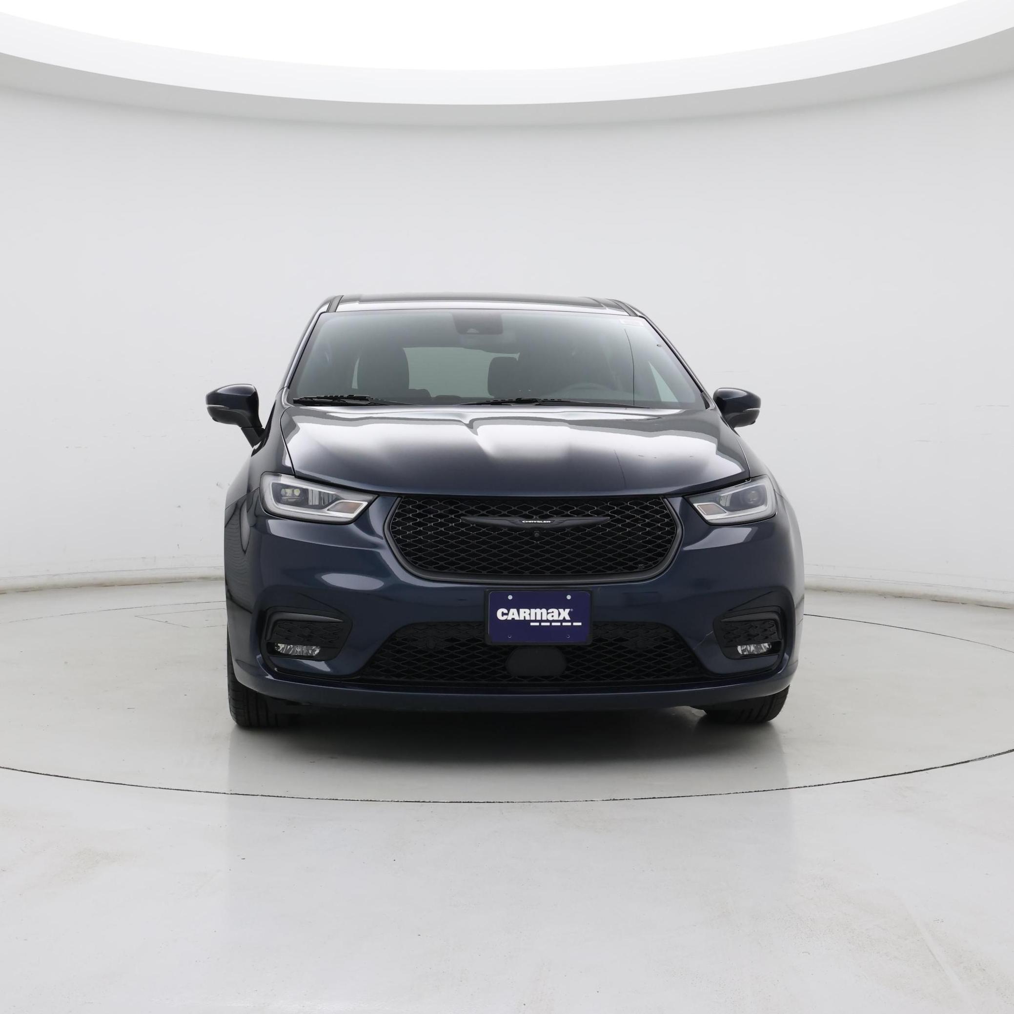 Thumbnail: 2023 Chrysler Pacifica - 5