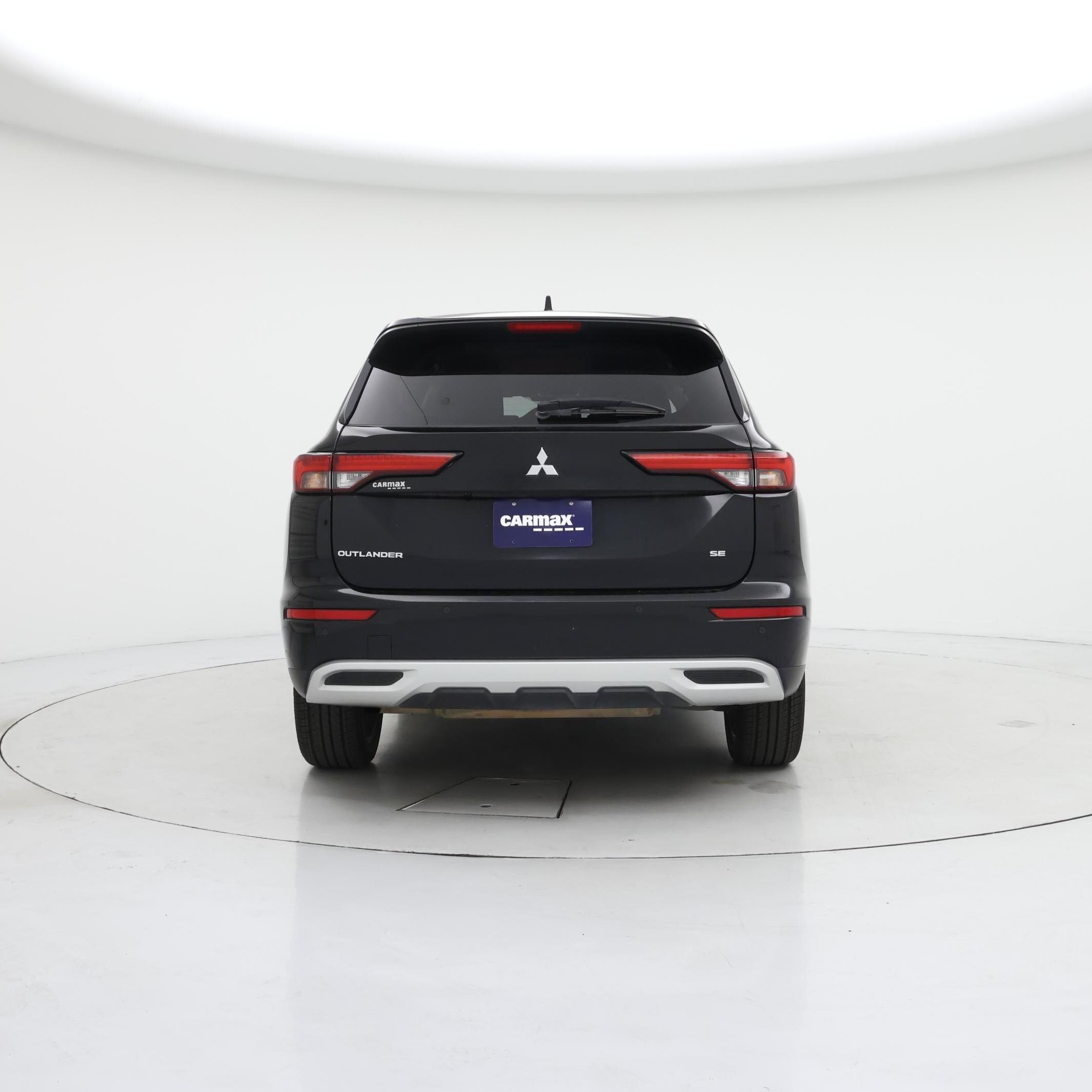 Thumbnail: 2024 Mitsubishi Outlander - 6