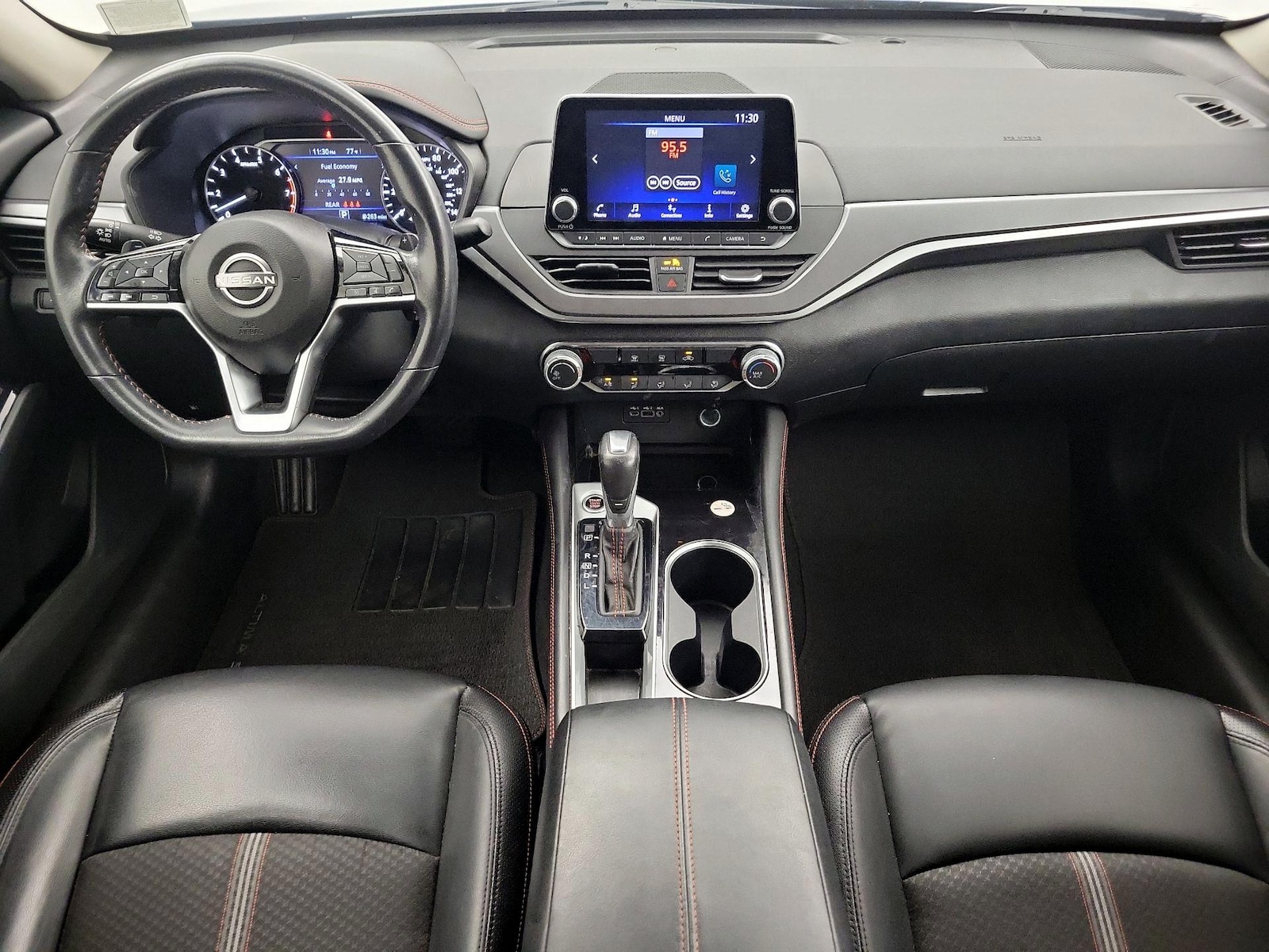 2024 Nissan Altima SR - Photo 10