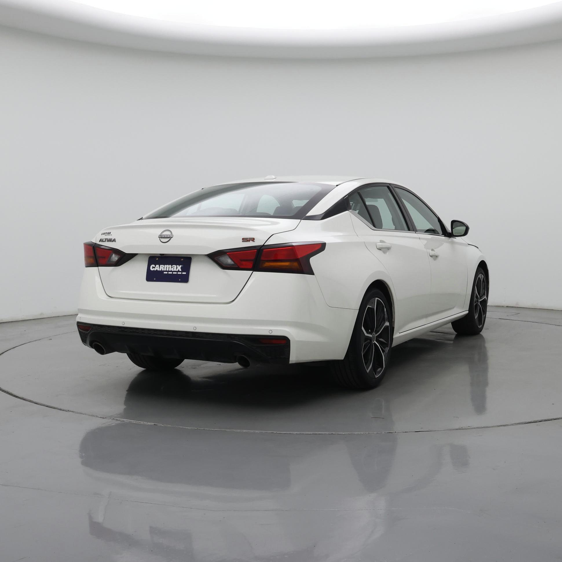 Thumbnail: 2024 Nissan Altima - 8