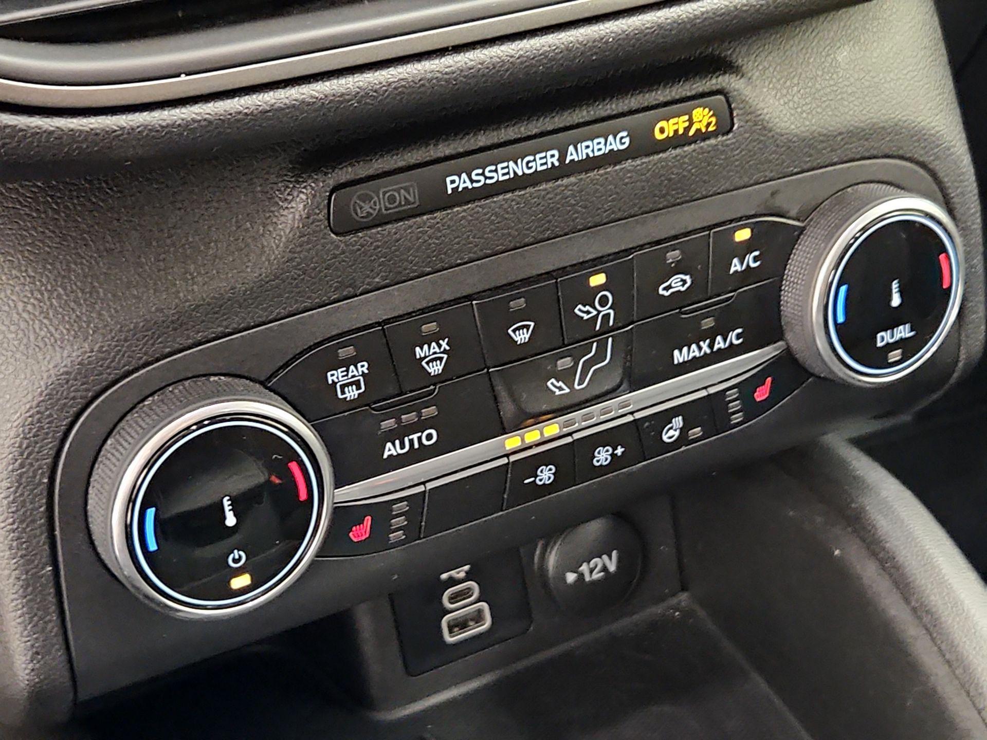 Thumbnail: 2024 Ford Escape - 16