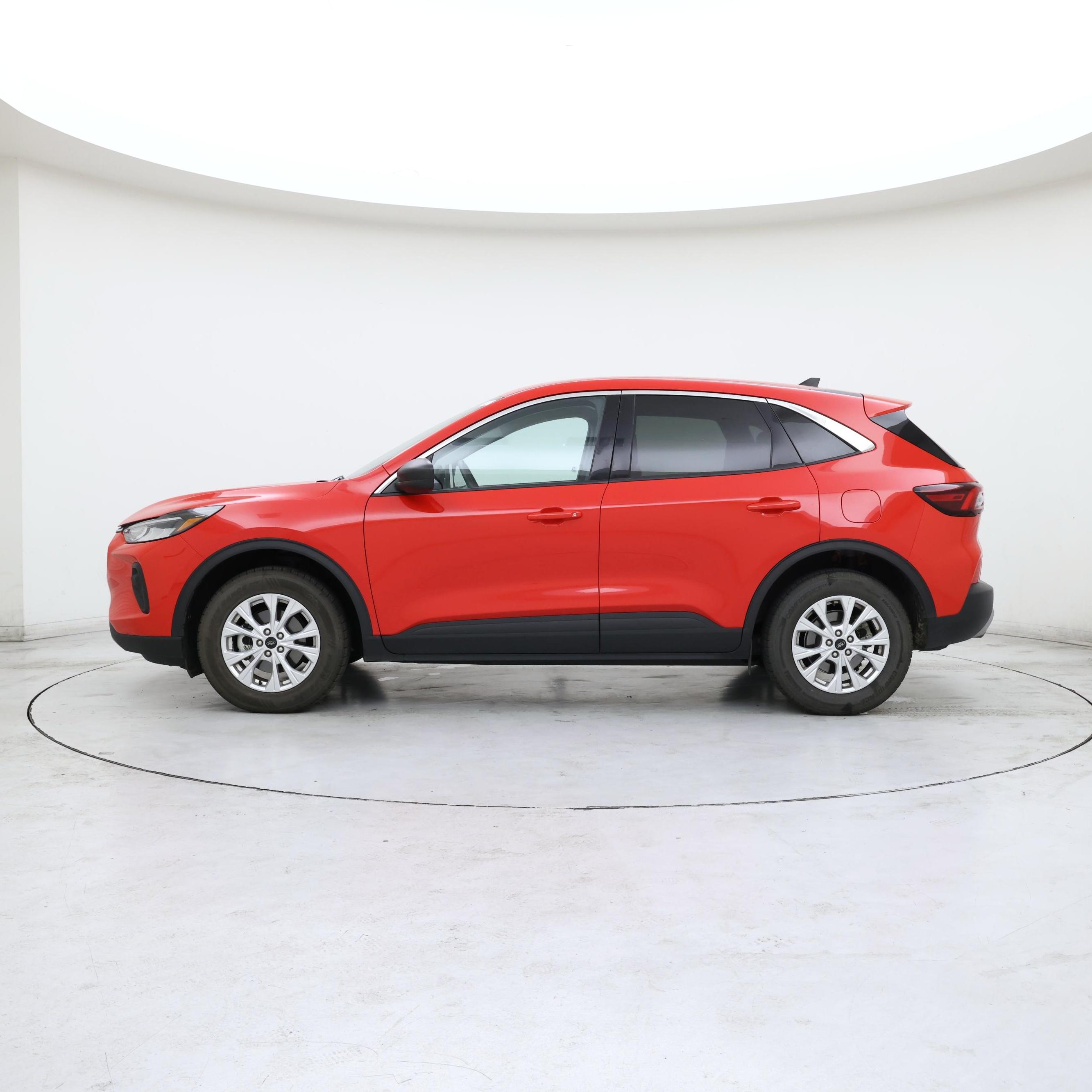 Thumbnail: 2024 Ford Escape - 3