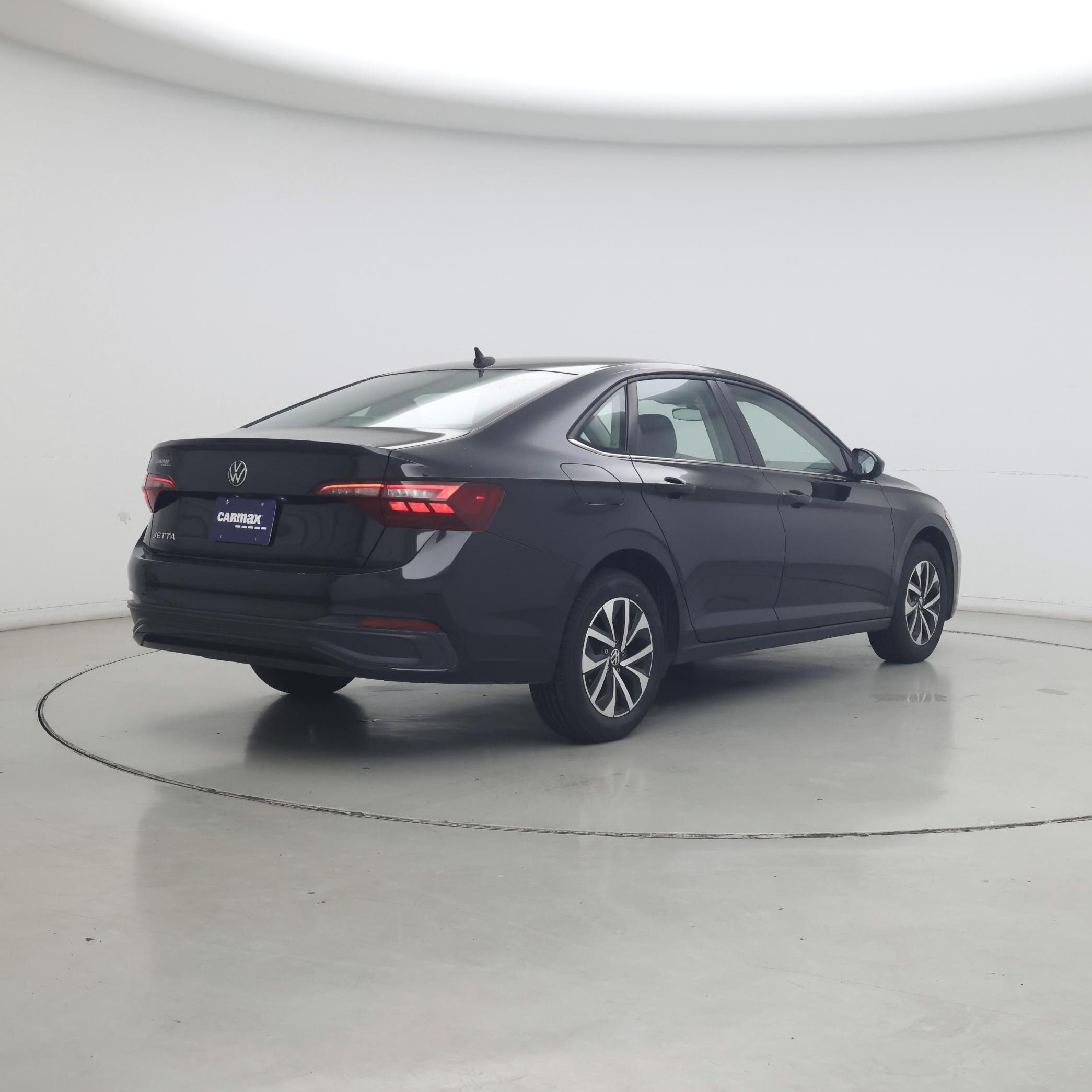 Thumbnail: 2024 Volkswagen Jetta - 8