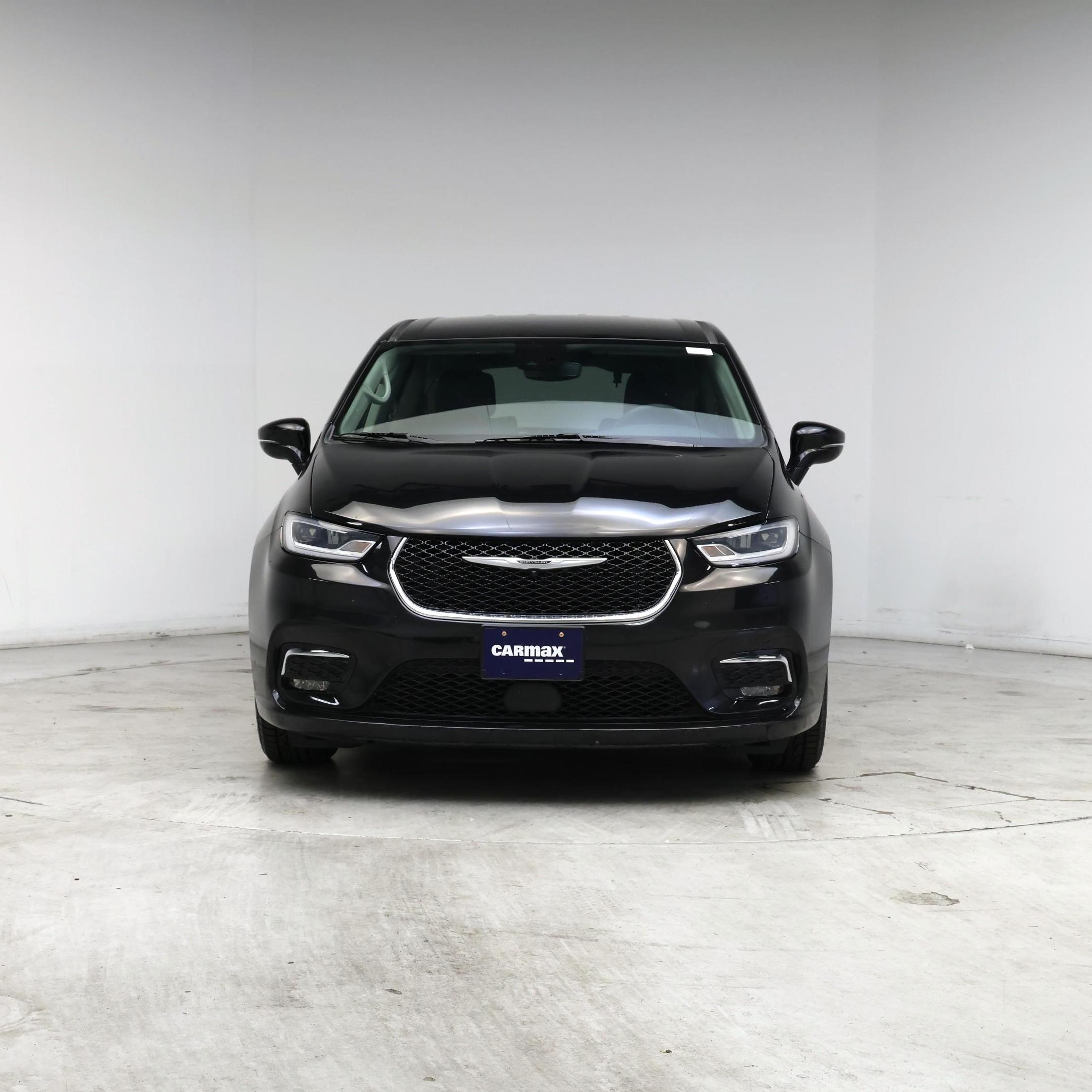 Thumbnail: 2024 Chrysler Pacifica - 5