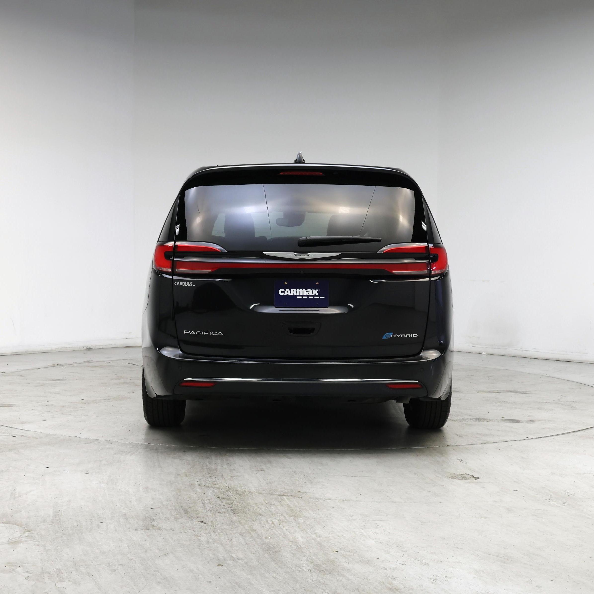 Thumbnail: 2024 Chrysler Pacifica - 6
