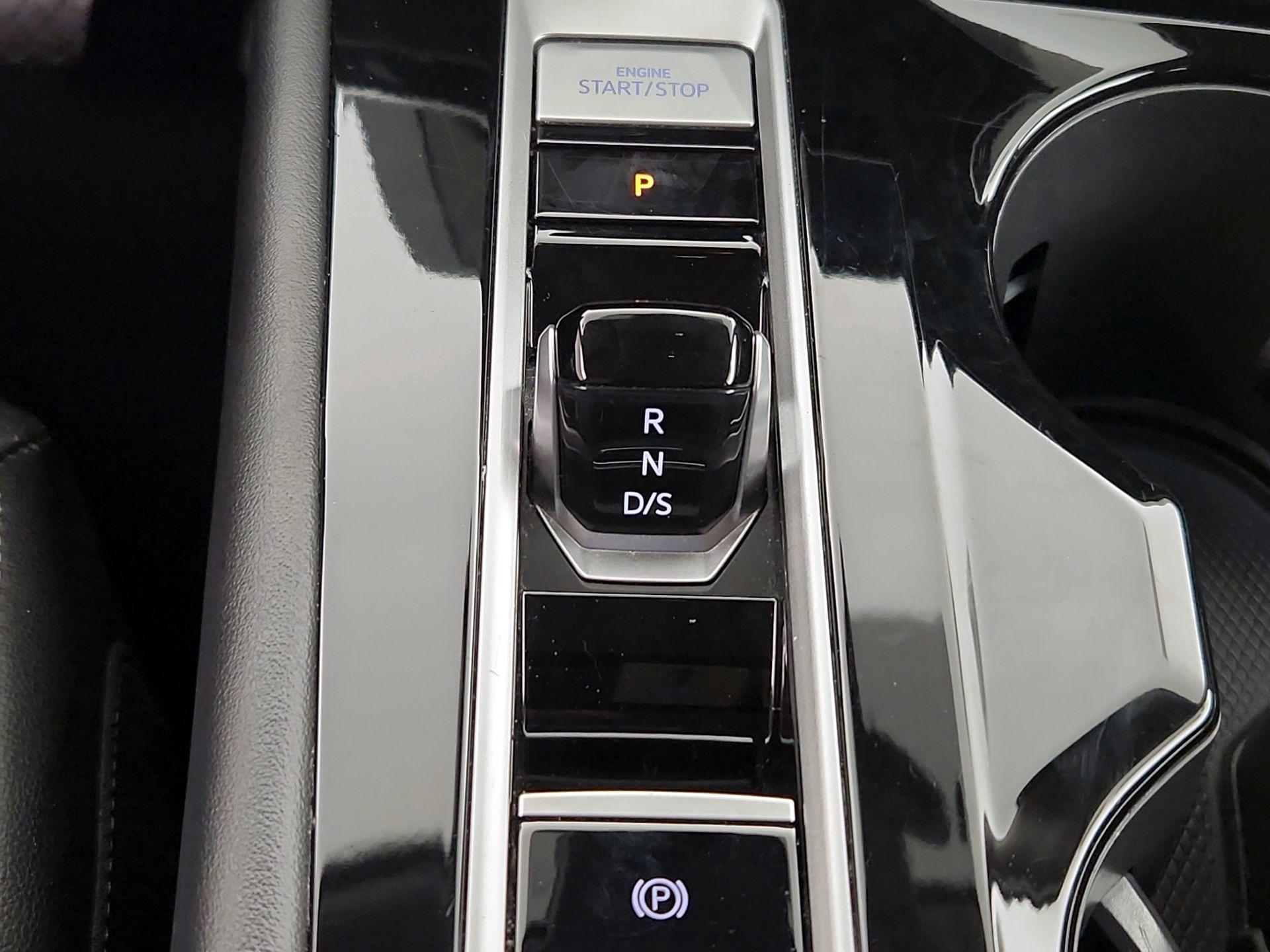 Thumbnail: 2025 Volkswagen Atlas - 17