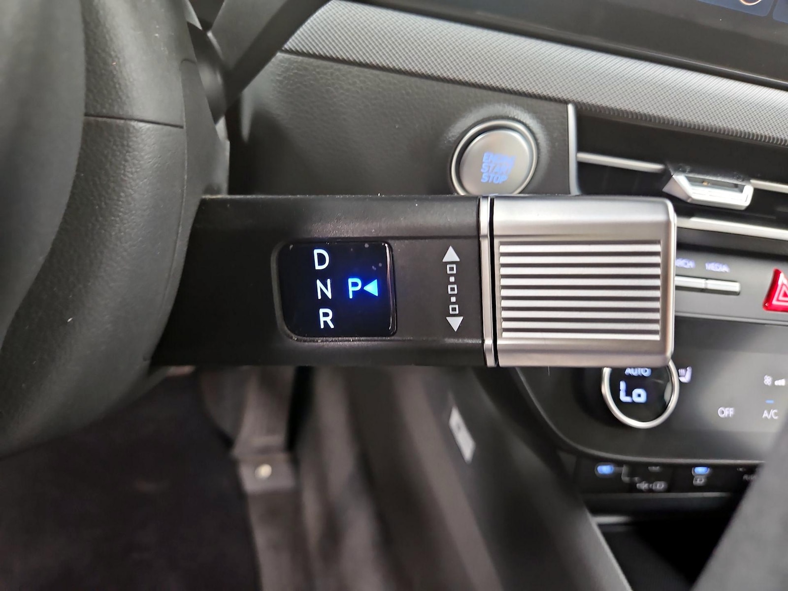 2025 Hyundai Sonata SEL - Photo 19