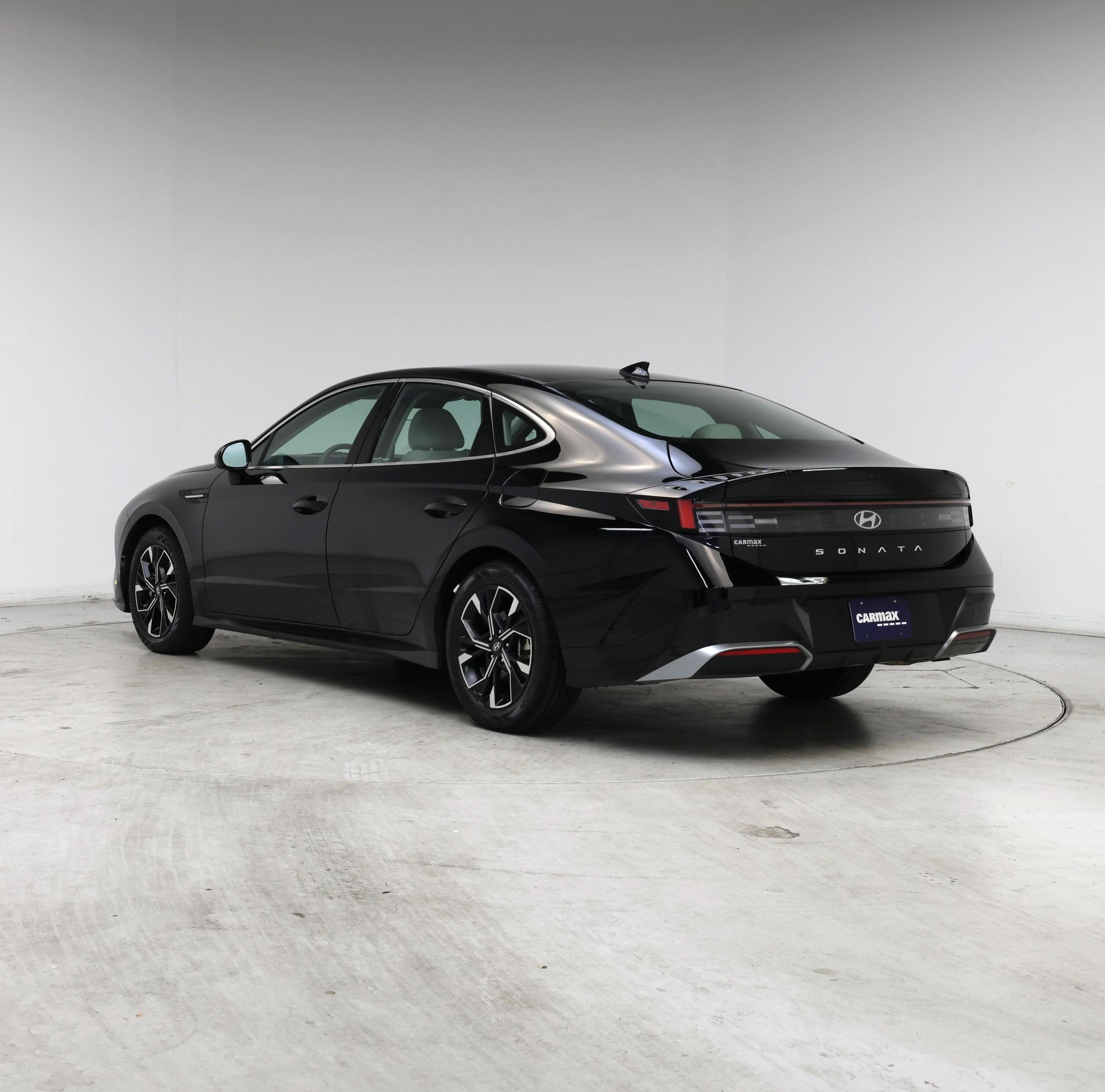 Thumbnail: 2025 Hyundai Sonata - 2