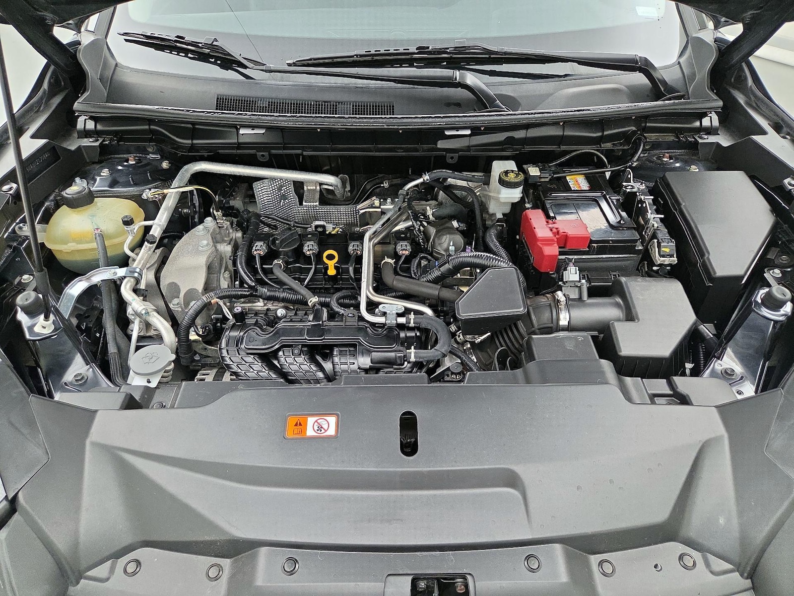 2024 Mitsubishi Outlander SE - Photo 25