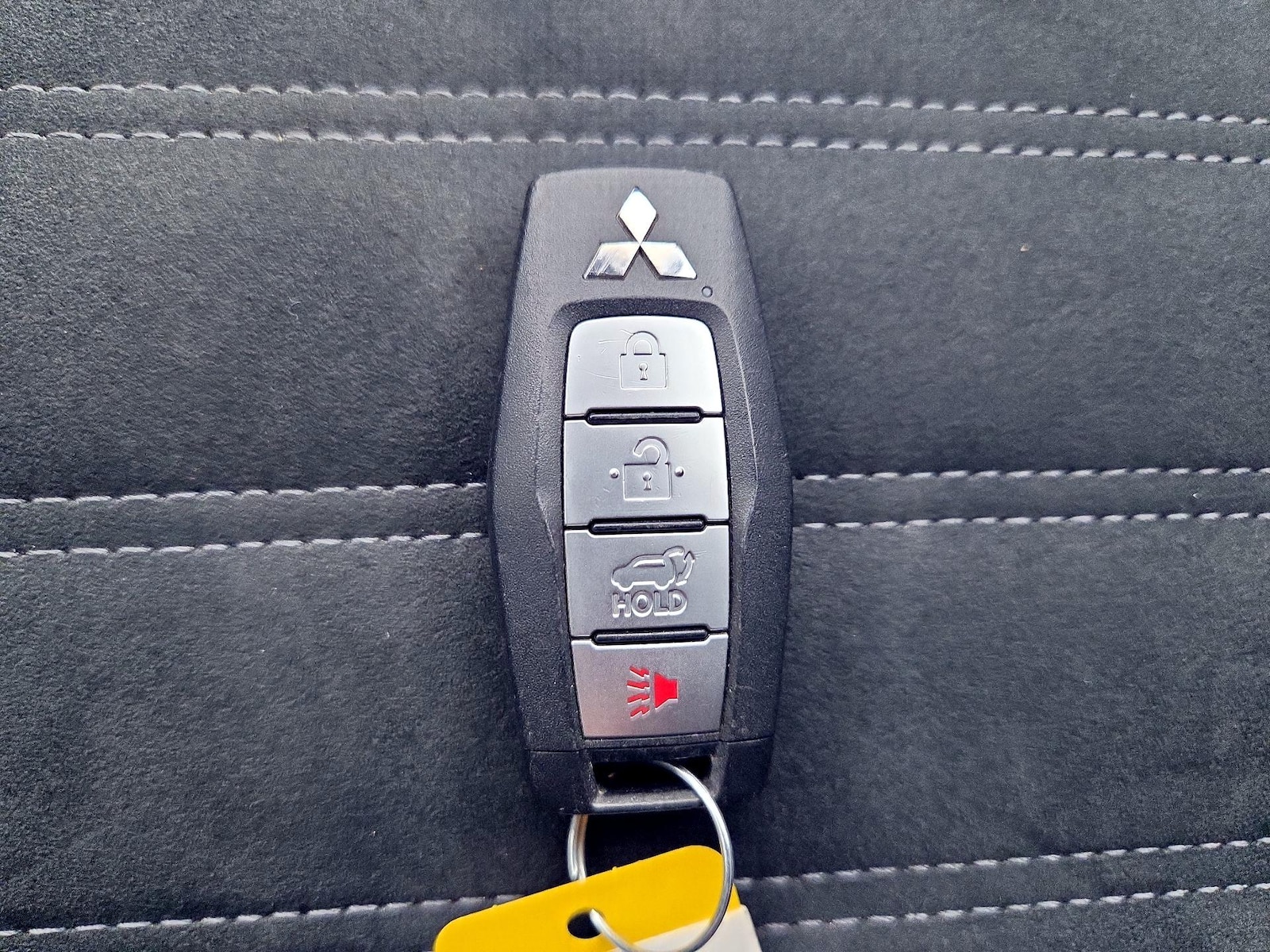 2024 Mitsubishi Outlander SE - Photo 26
