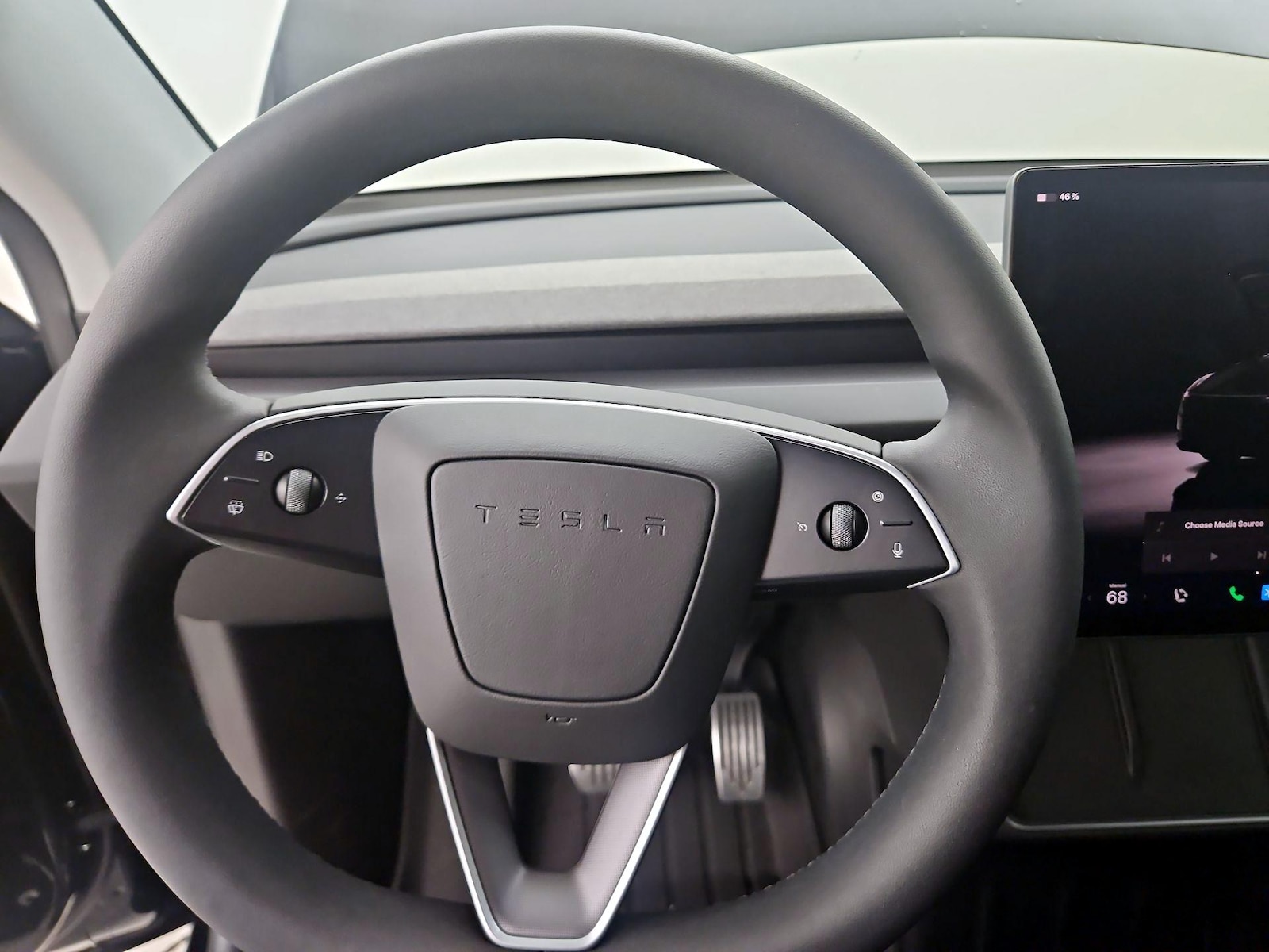 2026 Tesla Model Y Long Range - Photo 11