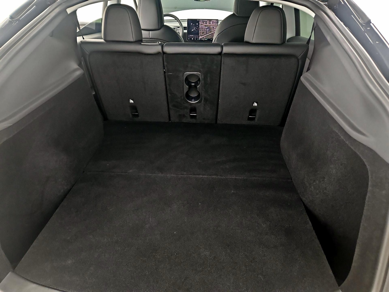 2026 Tesla Model Y Long Range - Photo 22