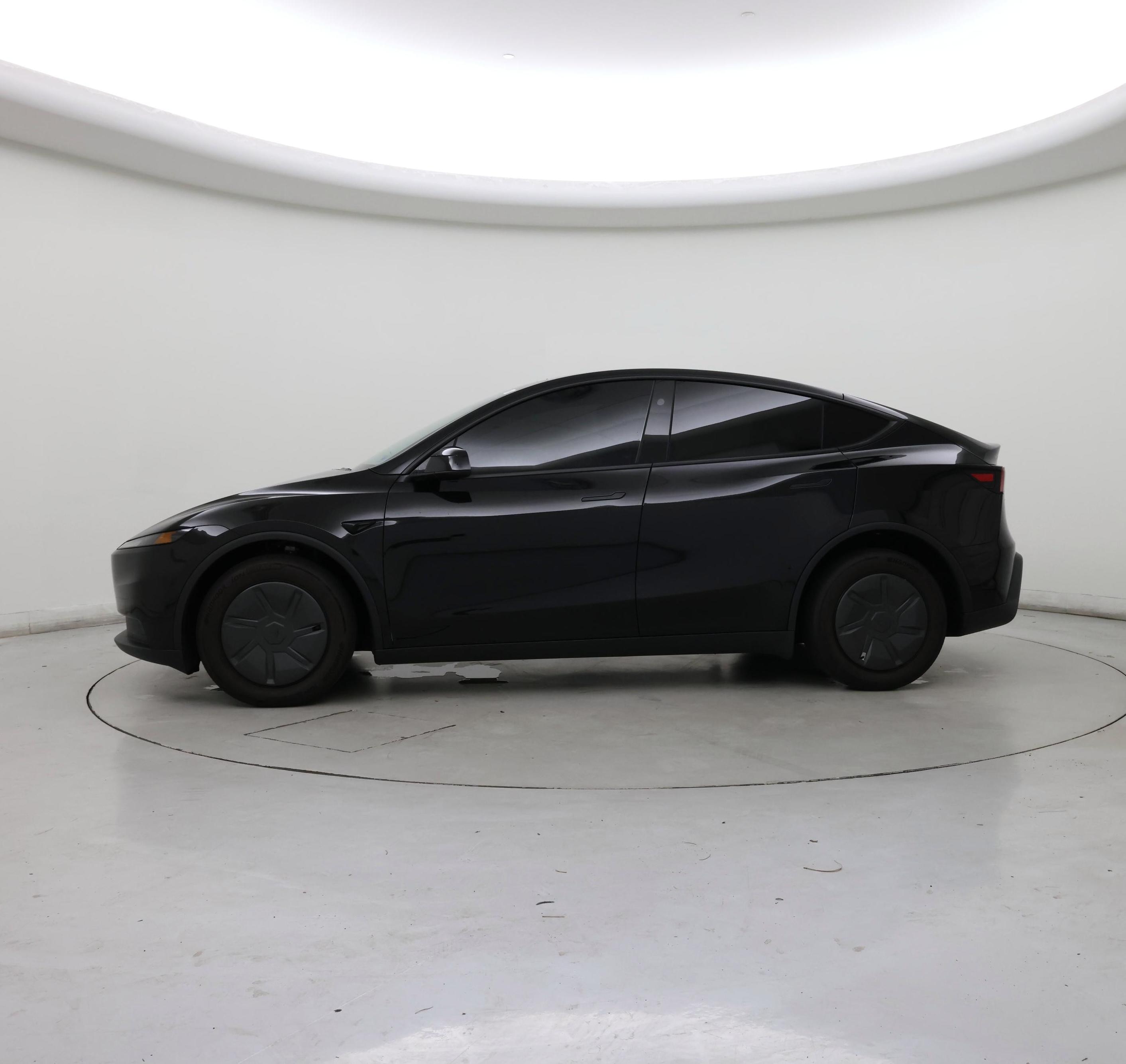 Thumbnail: 2026 Tesla Model Y - 3
