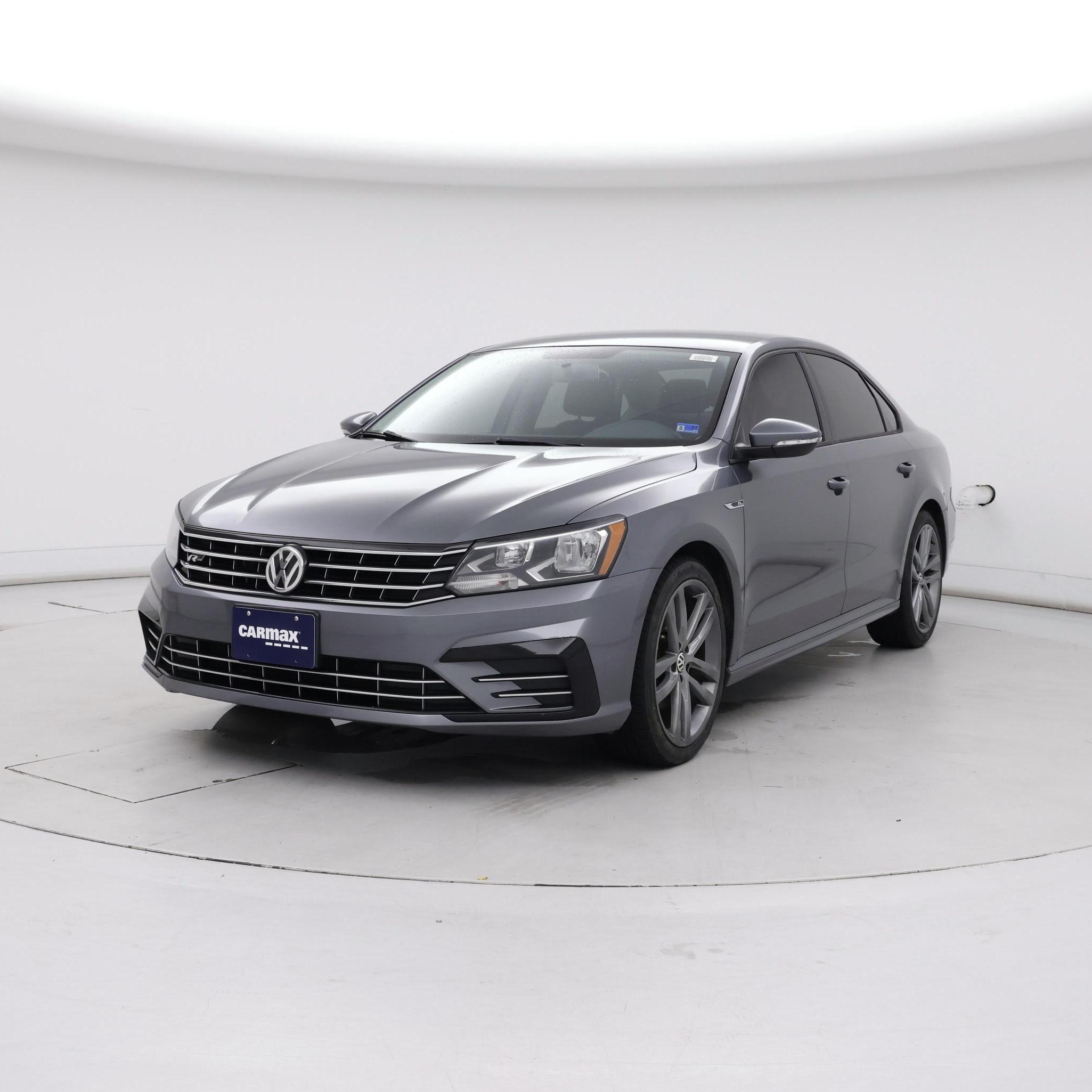 Thumbnail: 2018 Volkswagen Passat - 4