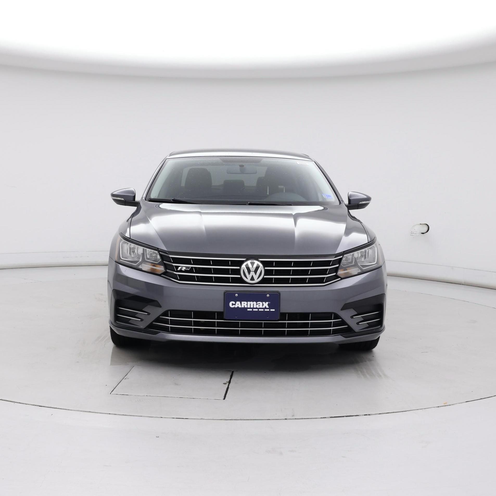 Thumbnail: 2018 Volkswagen Passat - 5