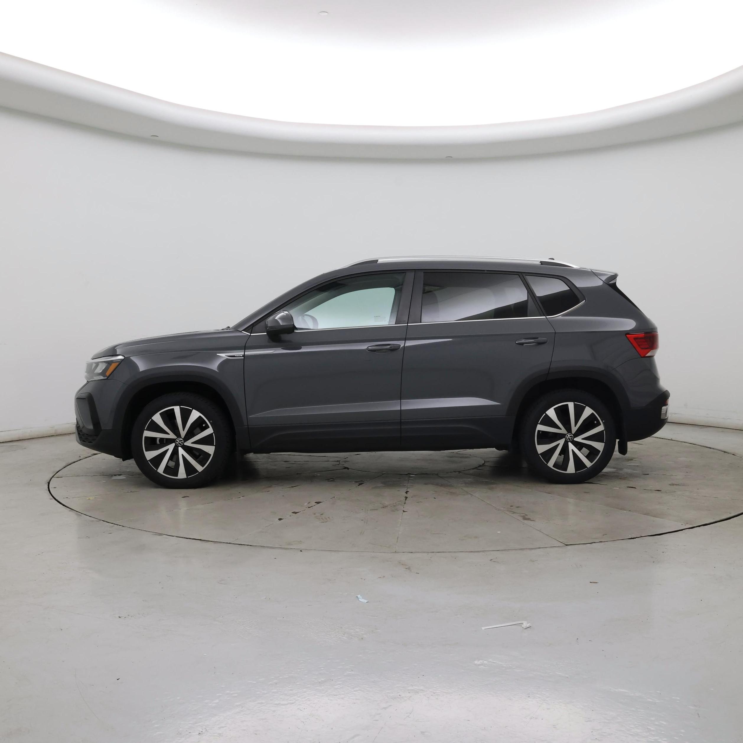 Thumbnail: 2024 Volkswagen Taos - 3