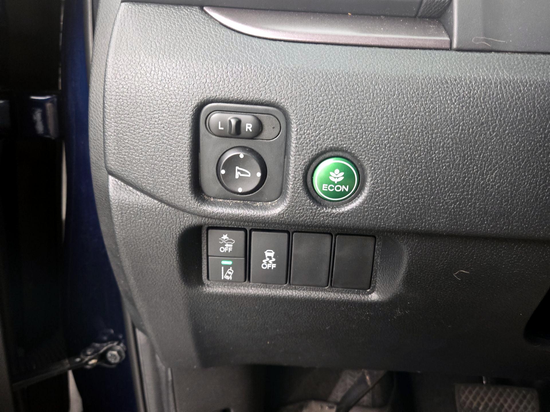 Thumbnail: 2020 Honda Passport - 13
