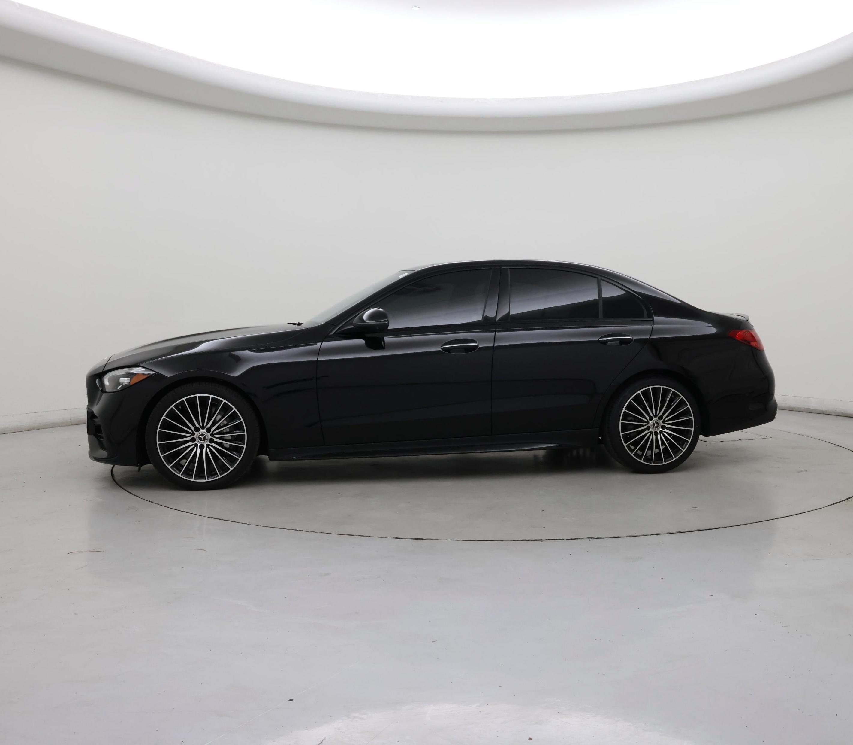 Thumbnail: 2024 Mercedes-Benz C-Class - 3