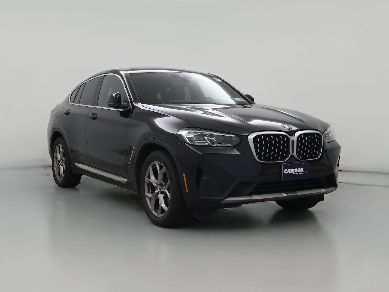 2023 BMW X4