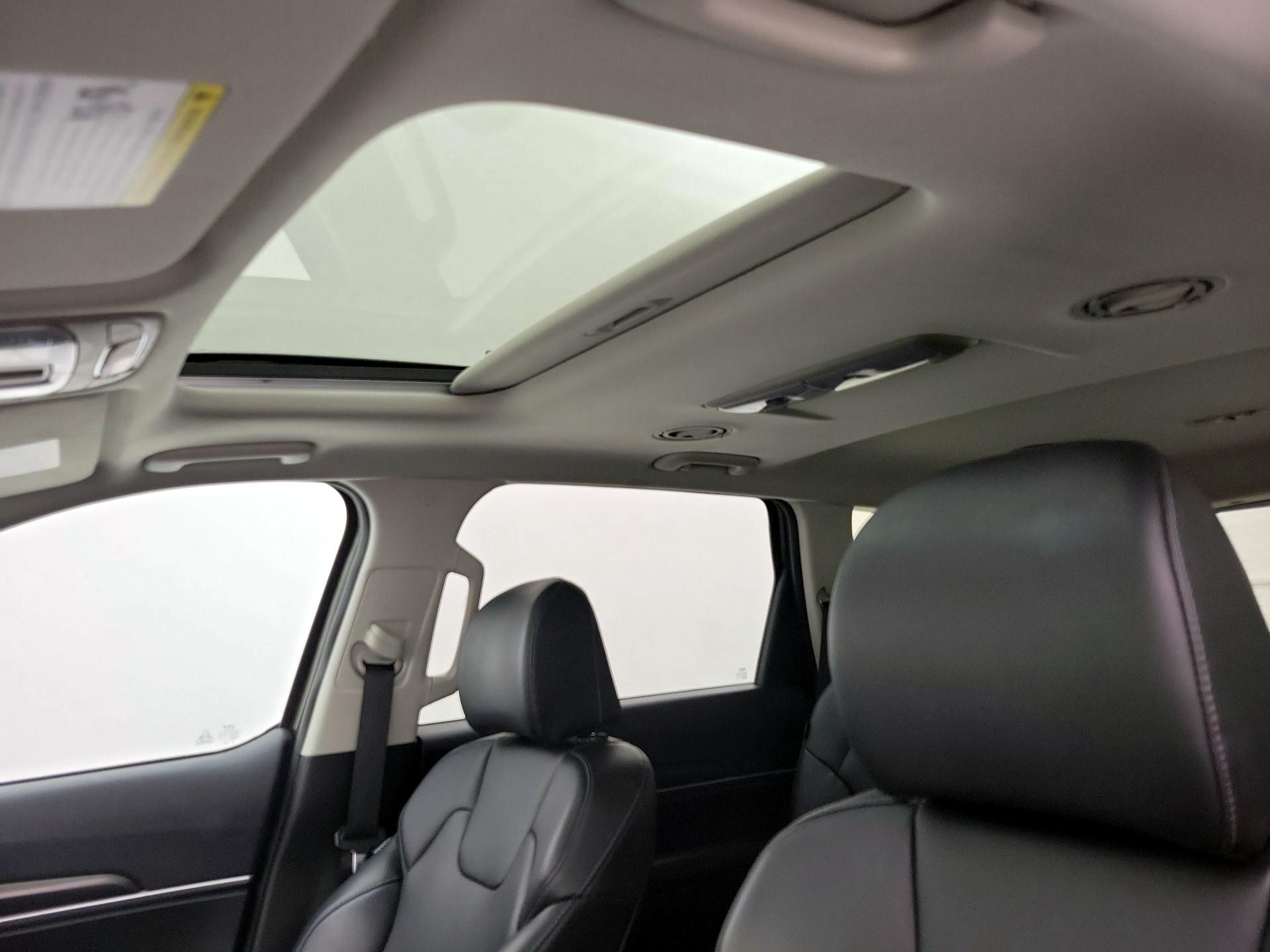 Thumbnail: 2025 Kia Telluride - 19