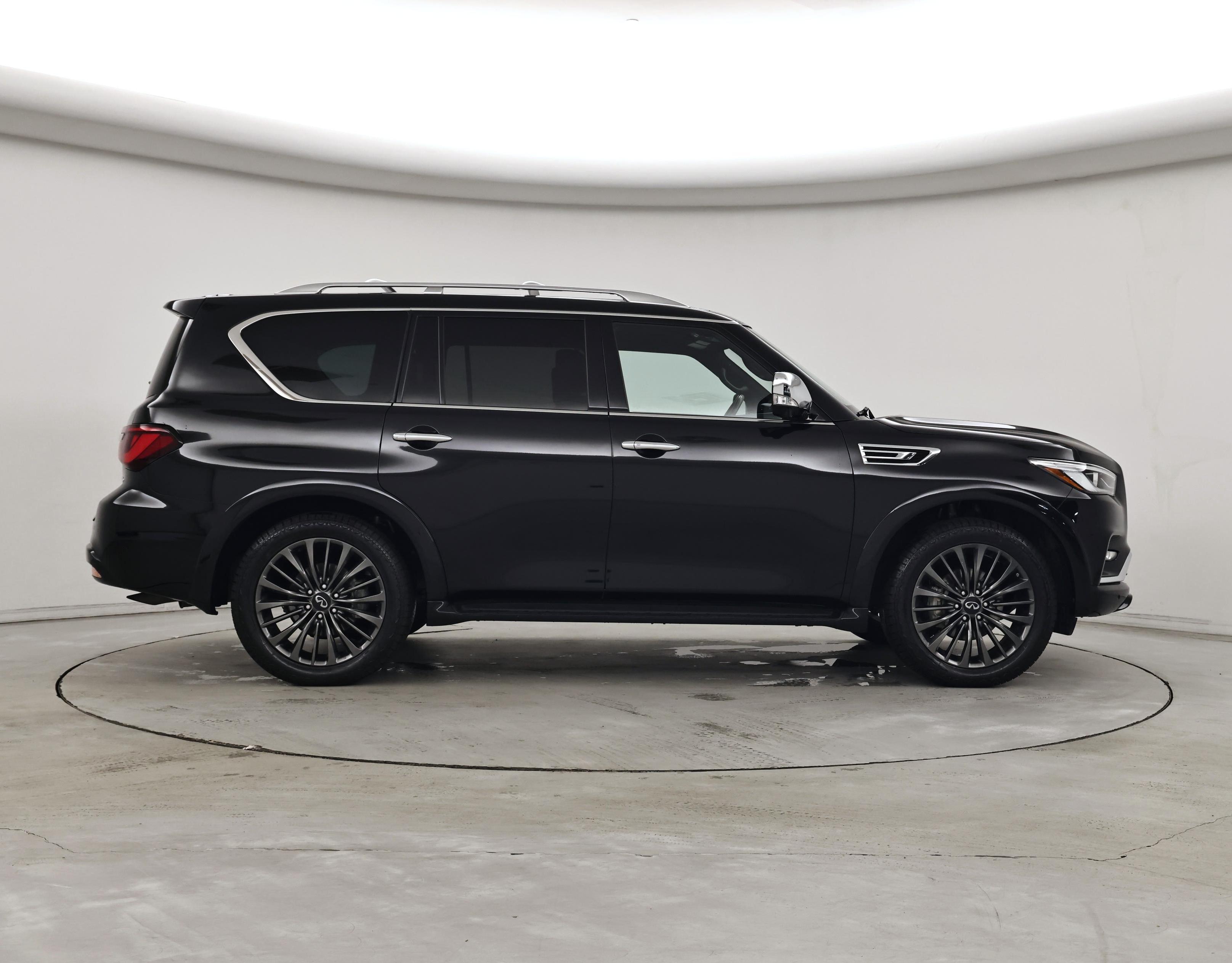 Thumbnail: 2023 INFINITI QX80 - 7