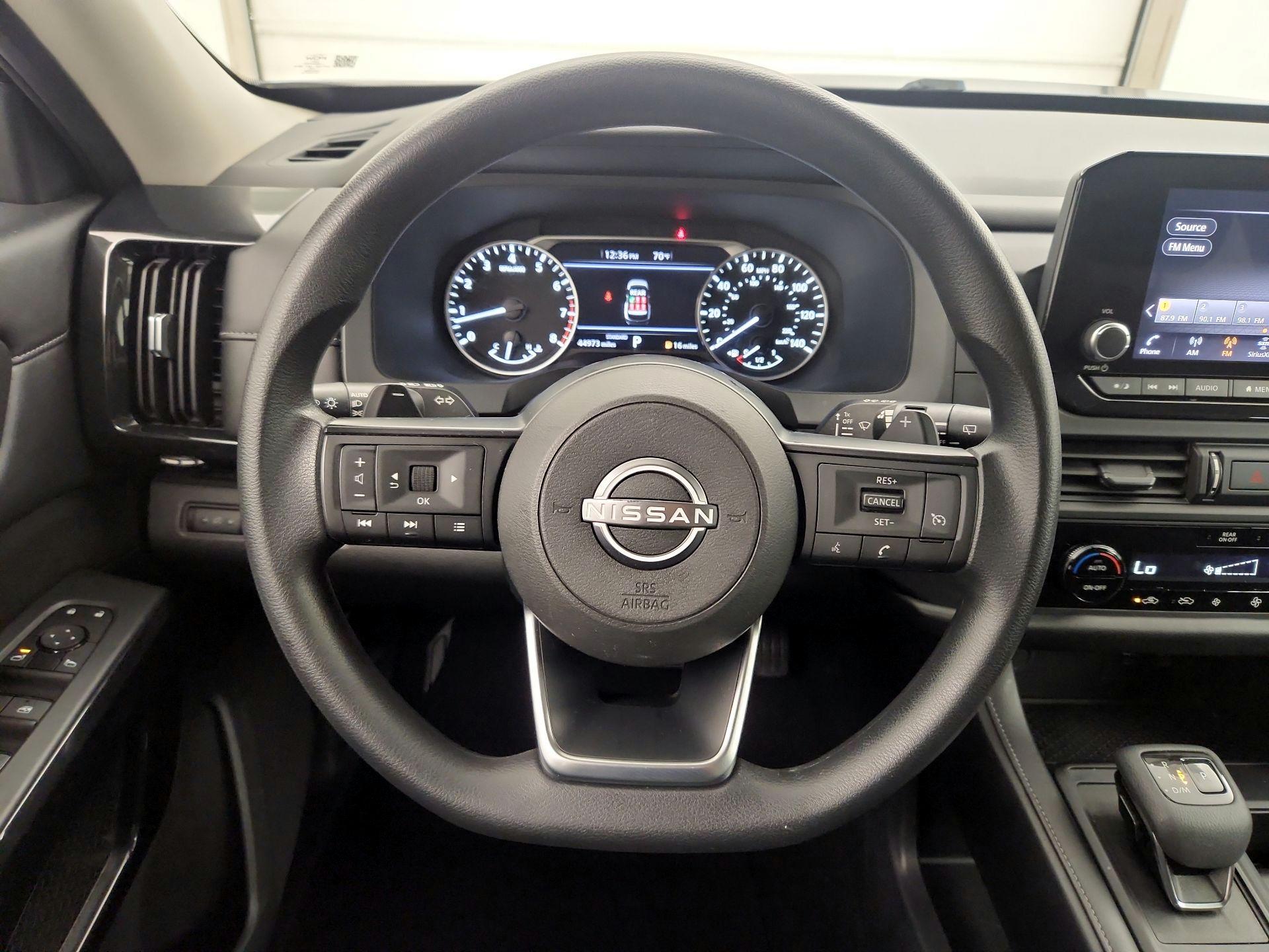 Thumbnail: 2024 Nissan Pathfinder - 10