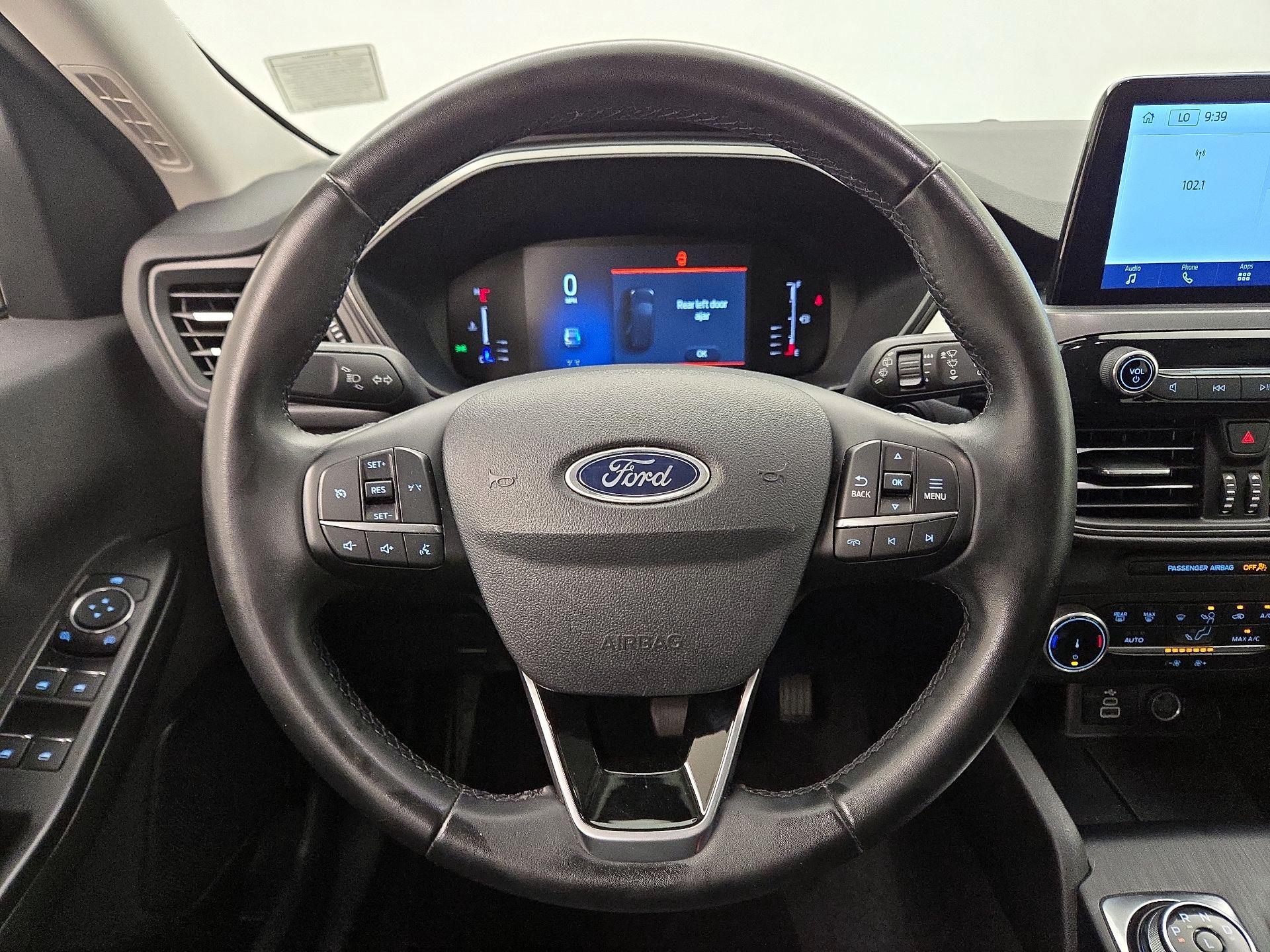 Thumbnail: 2024 Ford Escape - 10