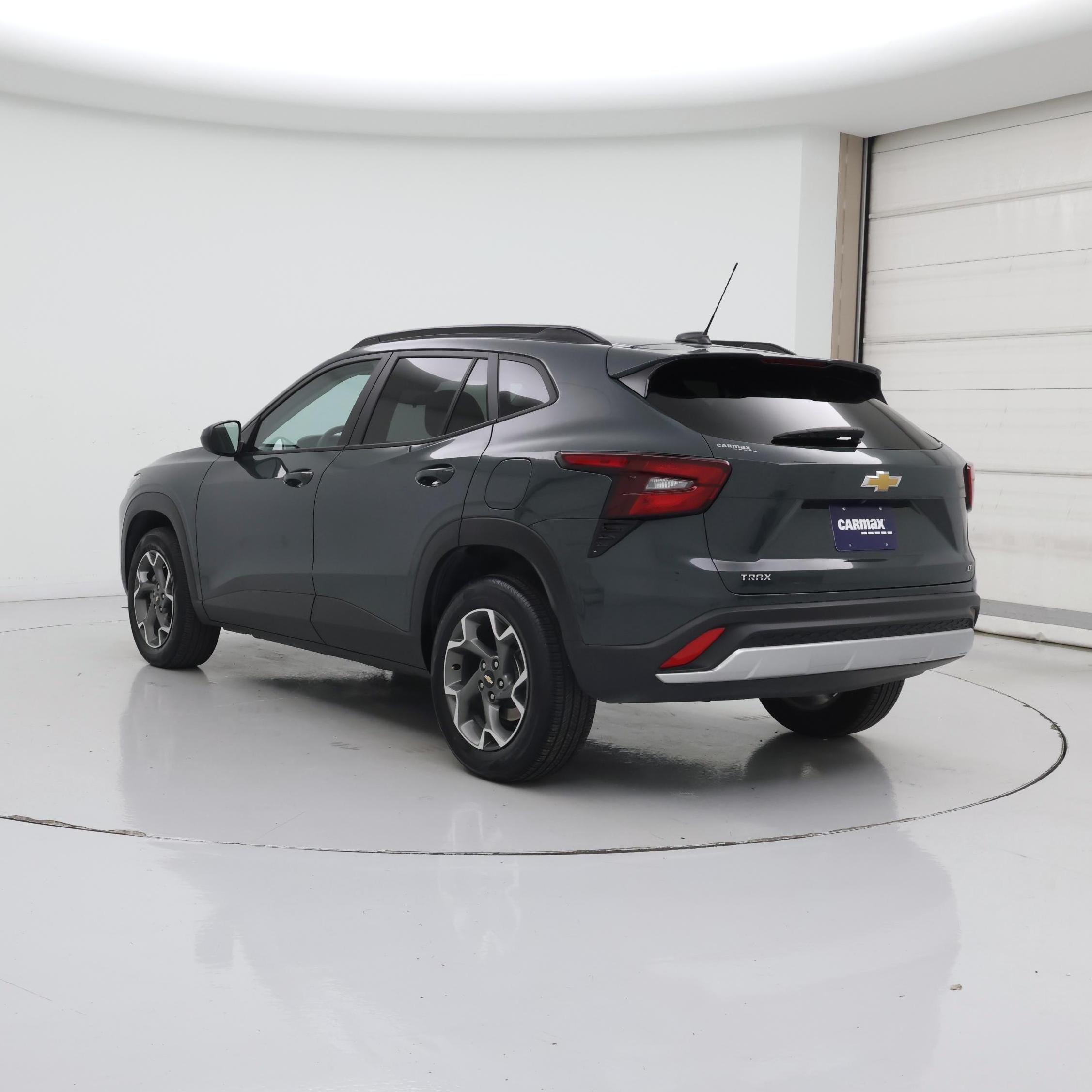 Thumbnail: 2025 Chevrolet Trax - 2