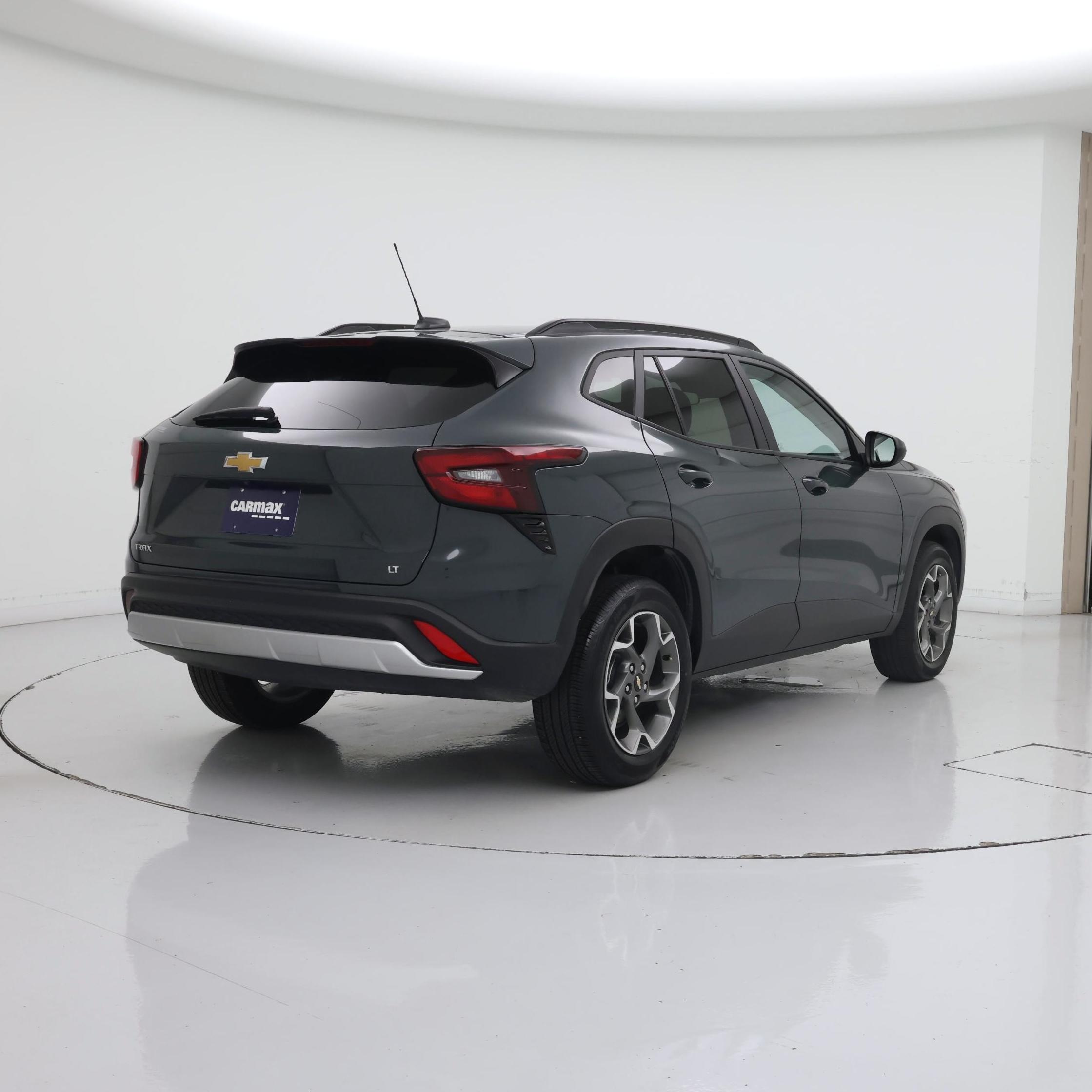 Thumbnail: 2025 Chevrolet Trax - 8