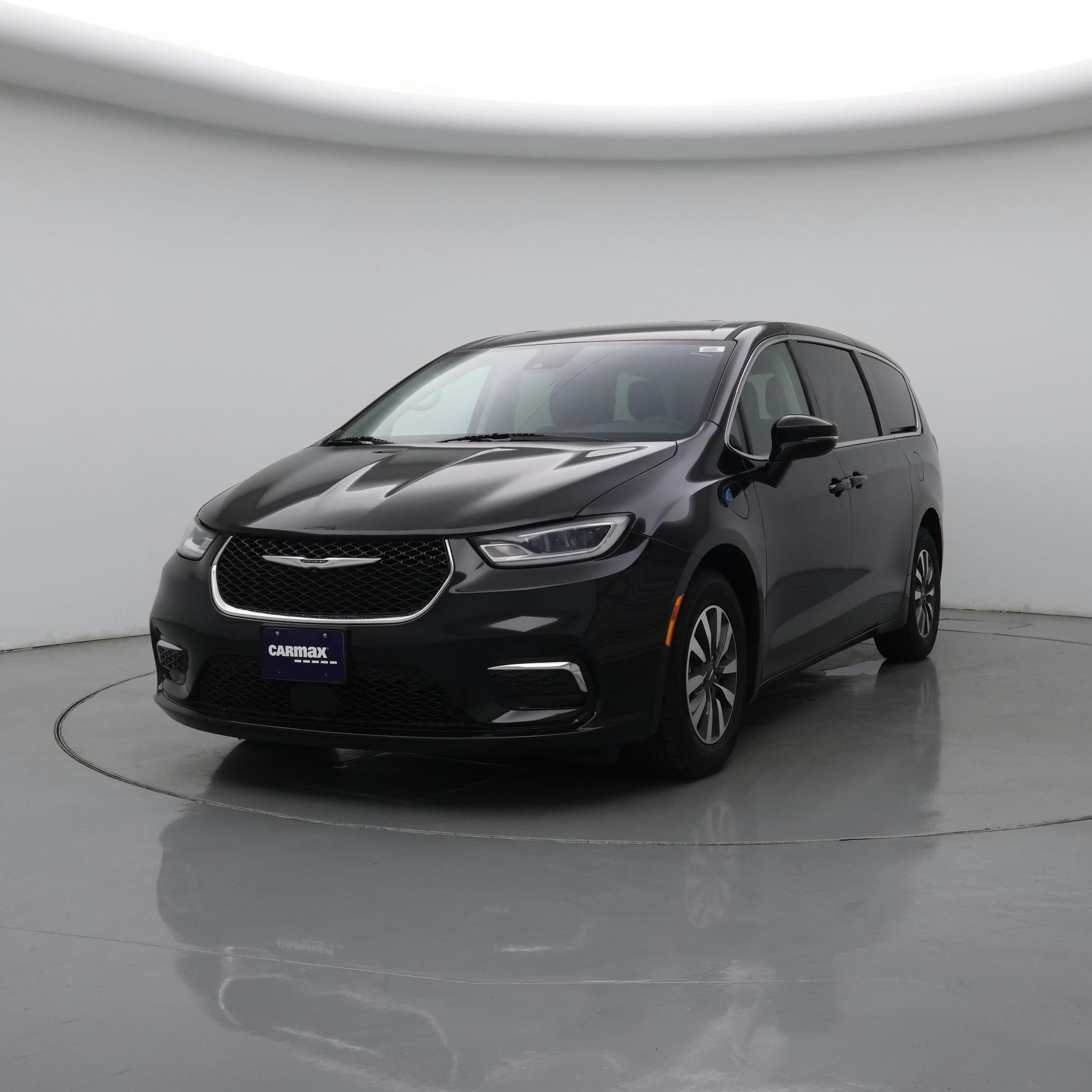 Thumbnail: 2024 Chrysler Pacifica - 4