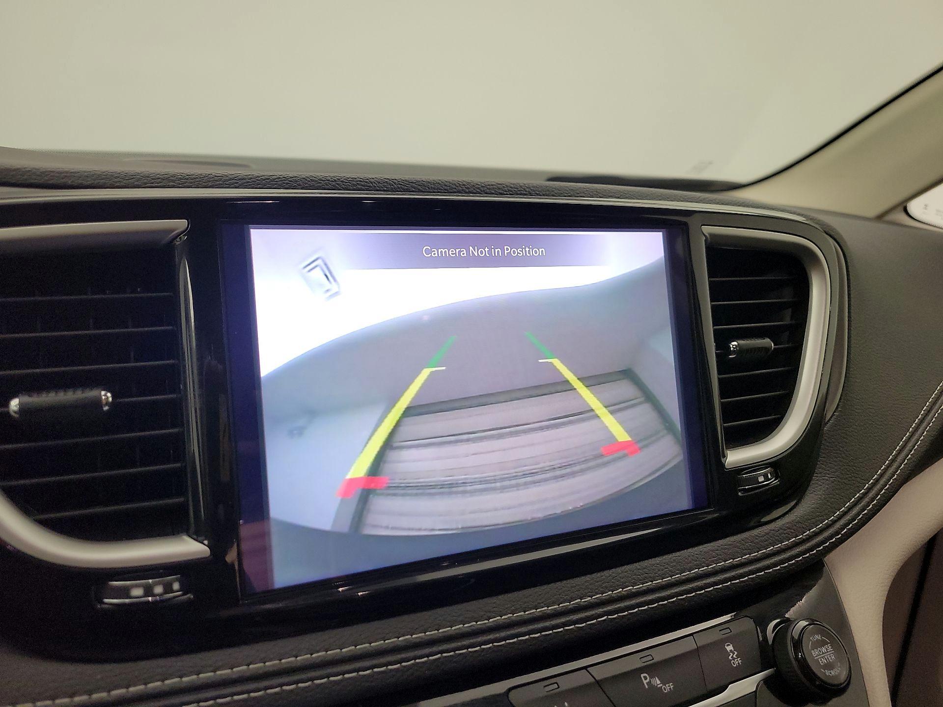 Thumbnail: 2024 Chrysler Pacifica - 15