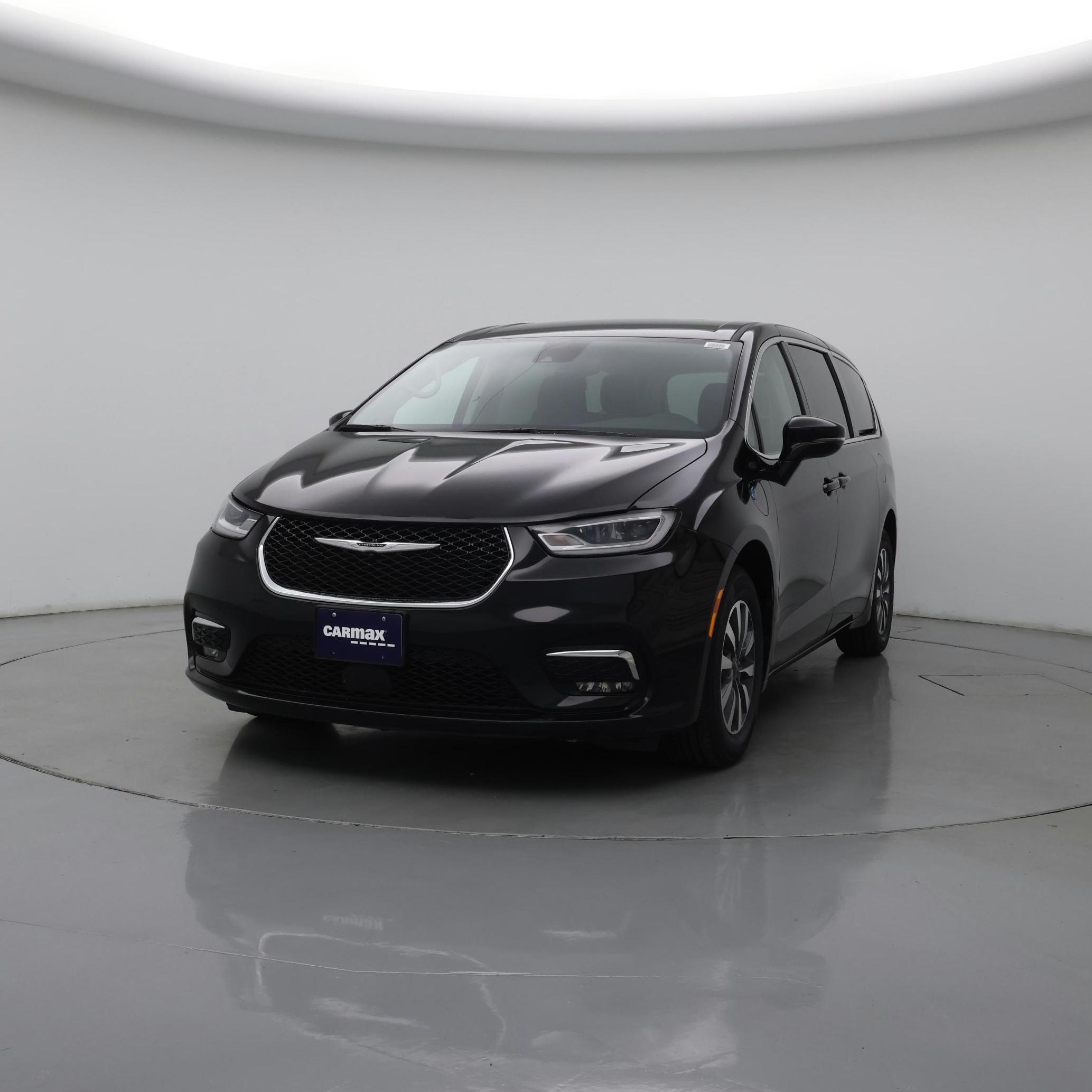 Thumbnail: 2024 Chrysler Pacifica - 4
